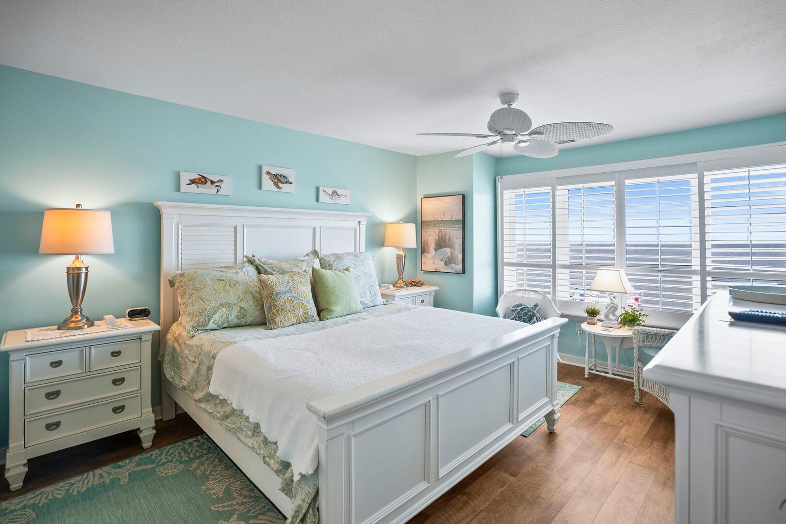 Ocean Front Primary Bedroom with King Bed and Full En Suite Bathroom
