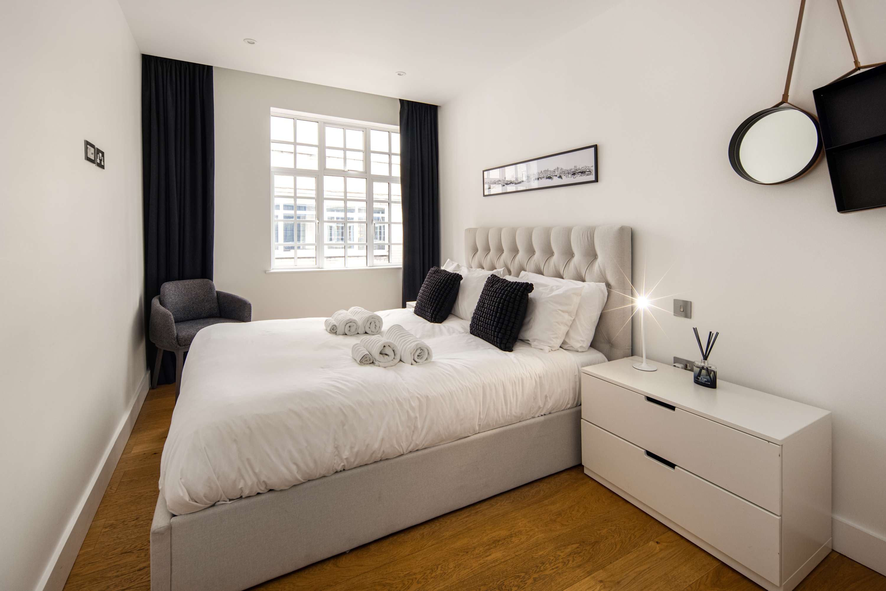 5 Mins Walk to Bond Street | Marylebone Townhouse