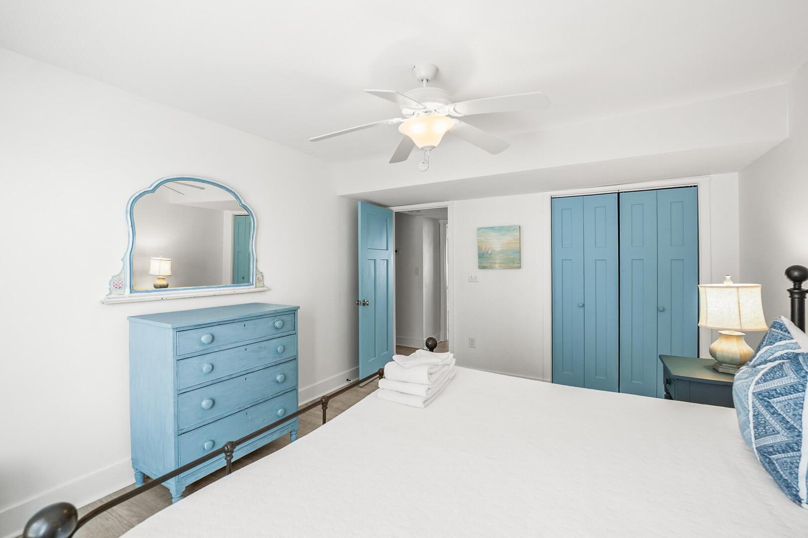 Guest Bedroom 2 with King Bed 