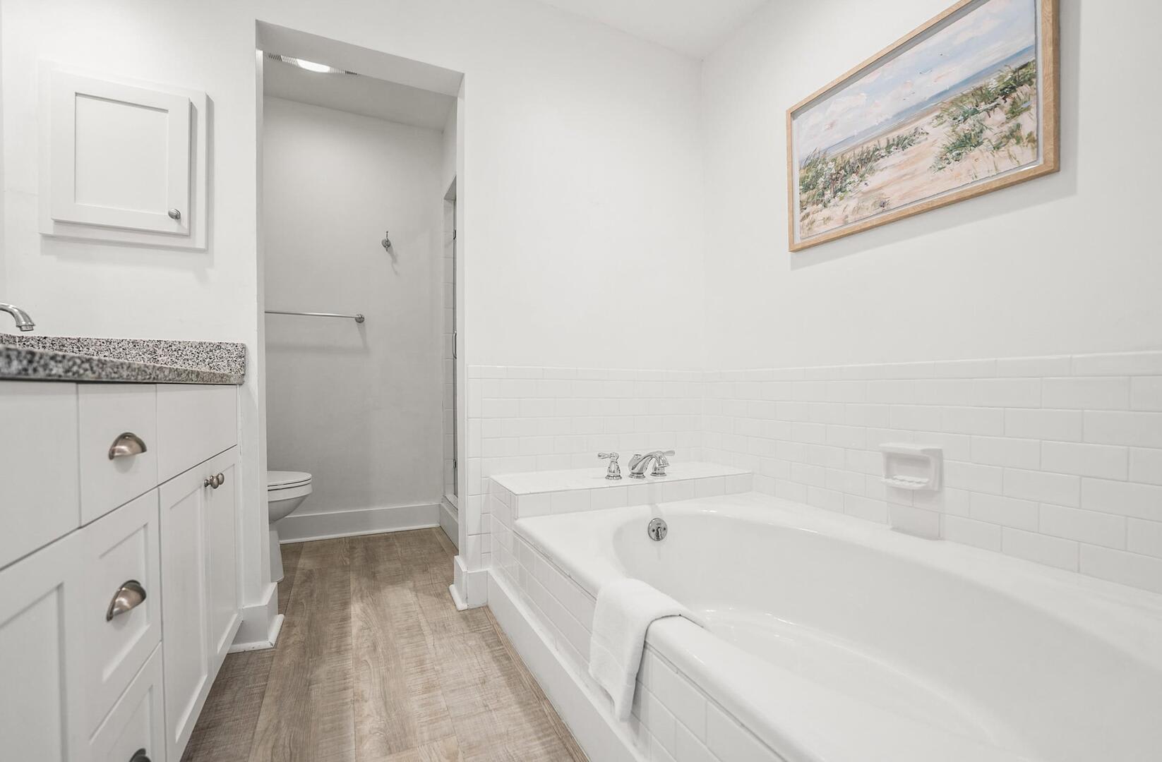 Full En Suite Bathroom with Garden Tub and Walk In Shower