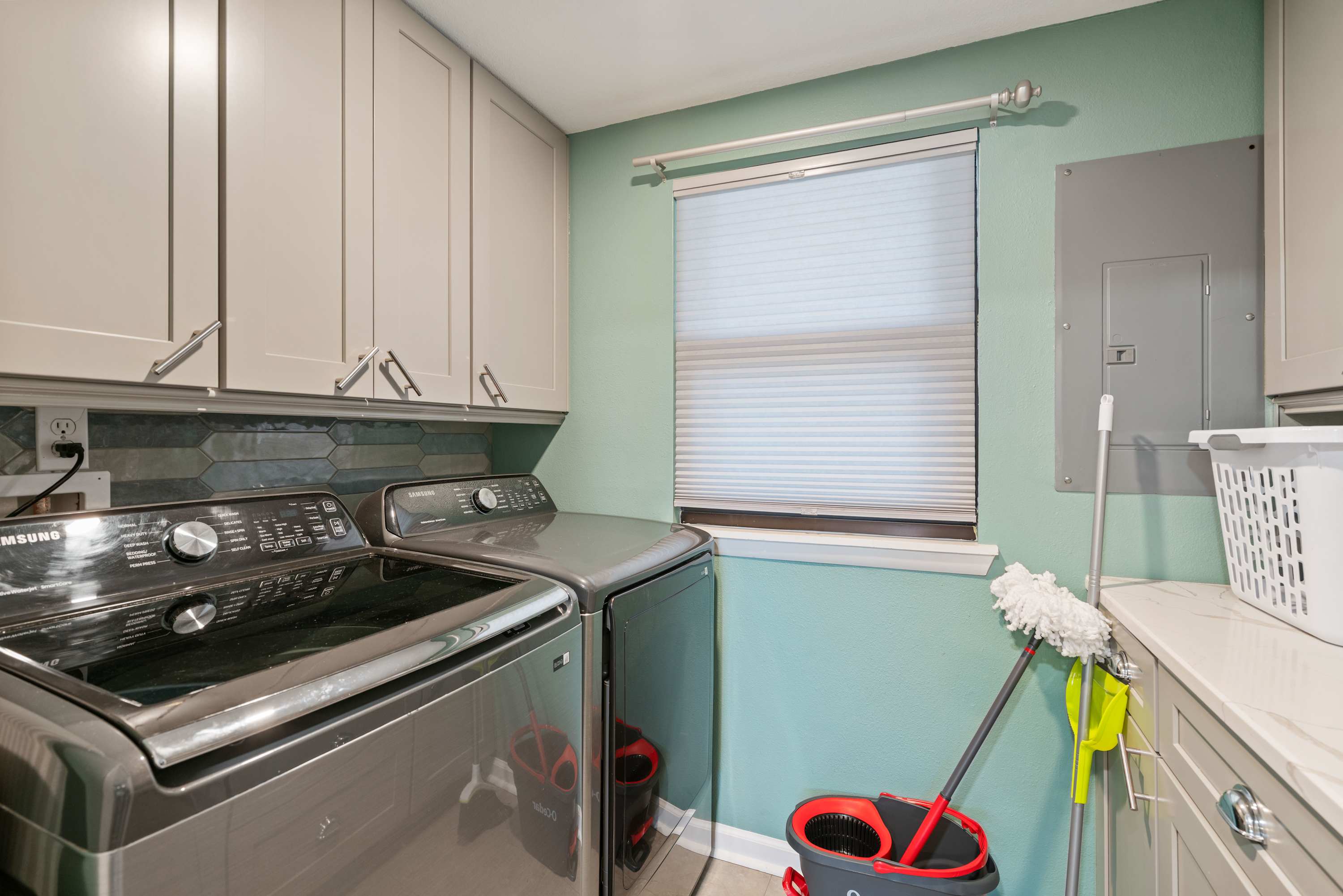 Navarre Towers 101 3 Bedroom | Photo 6