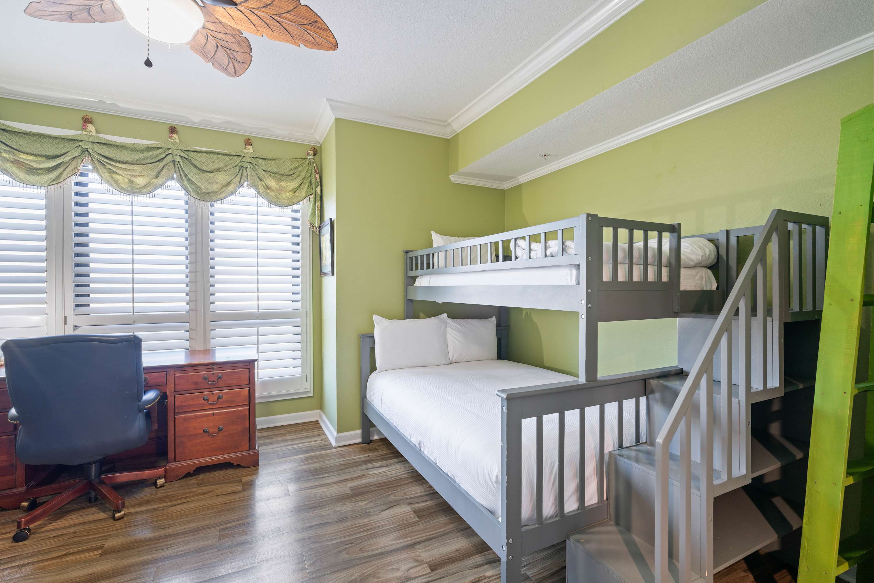 Navarre Towers 101 3 Bedroom | Photo 28