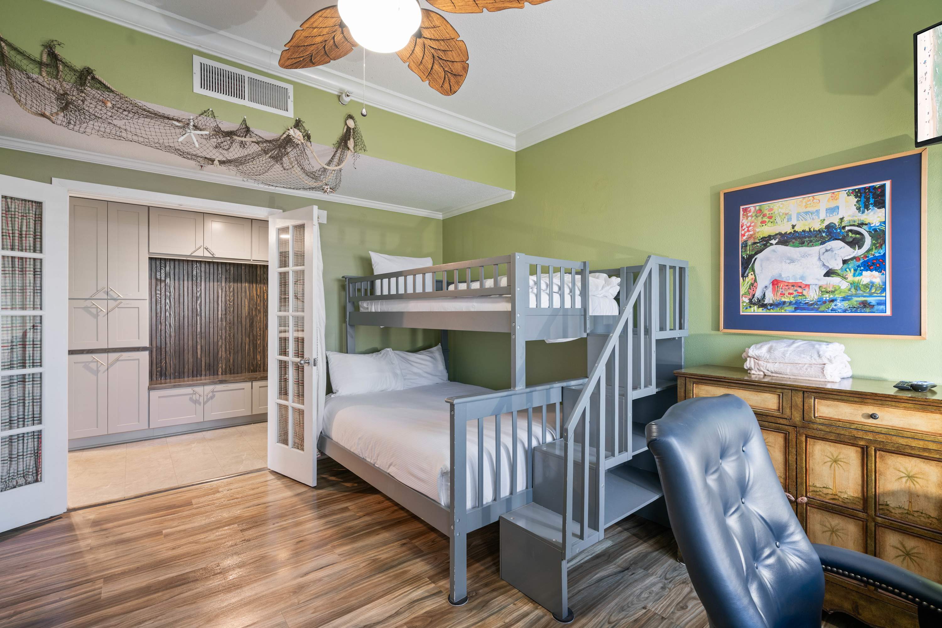 Navarre Towers 101 3 Bedroom | Photo 29