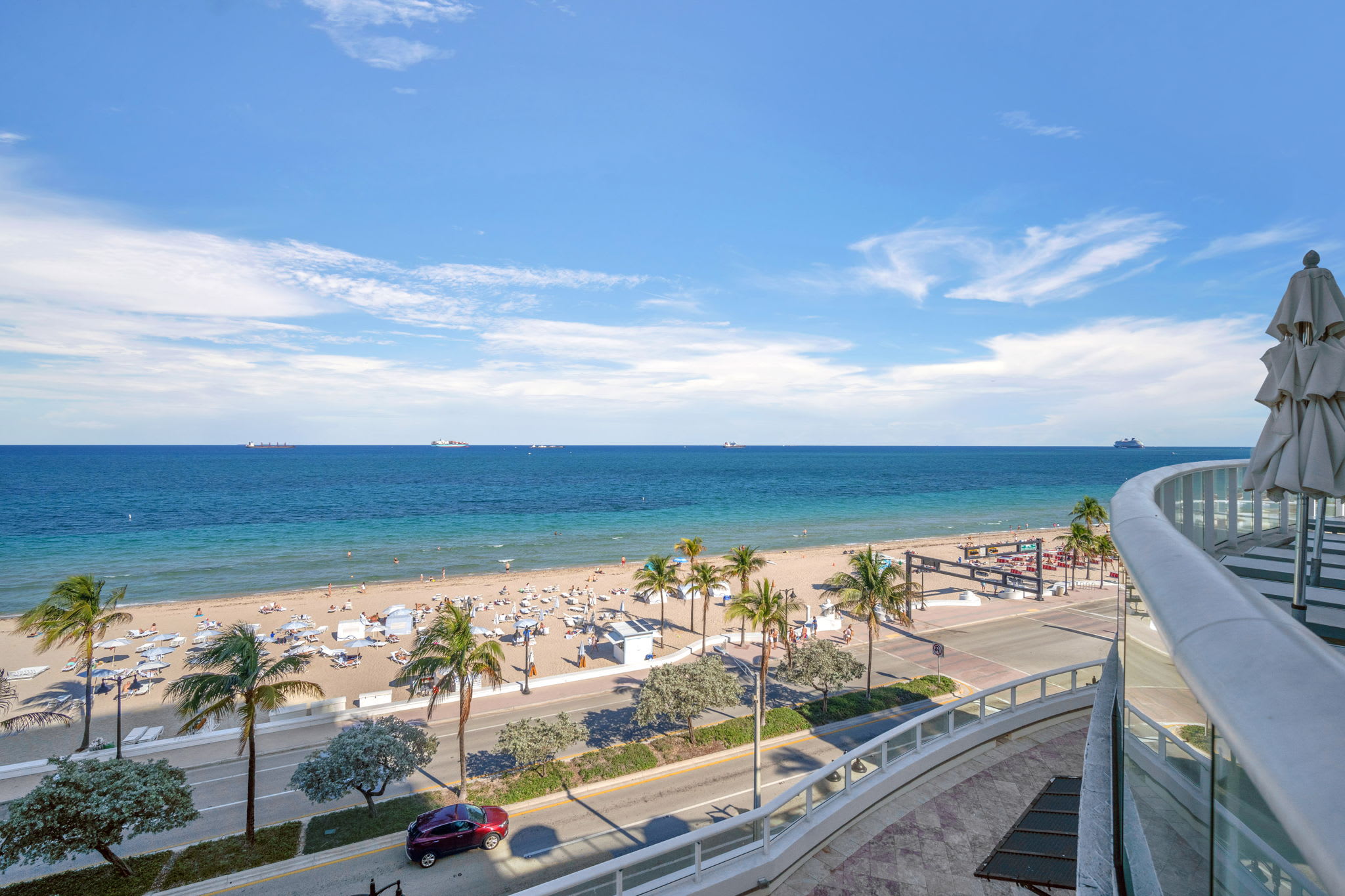 Stay Salty - Beach Front Condo