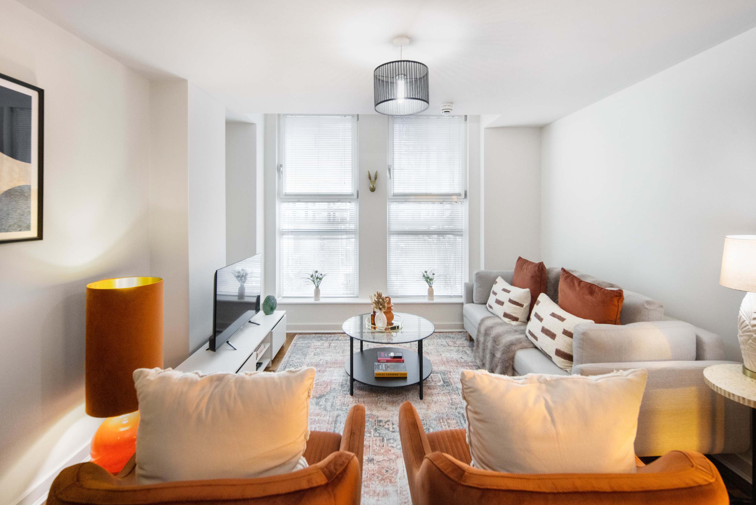 5 Mins Walk to Moorgate | City Getaway