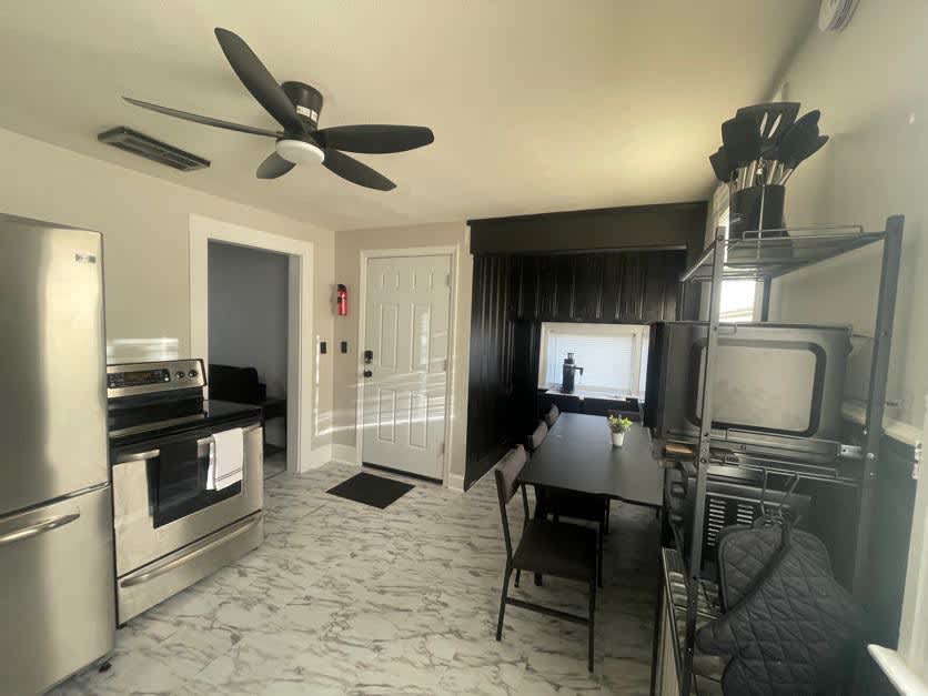 Kitchen and Dining Room — photo 2