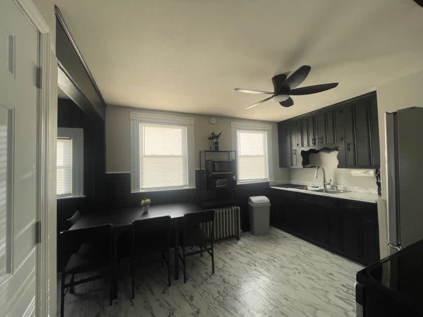 Kitchen and Dining Room — photo 6