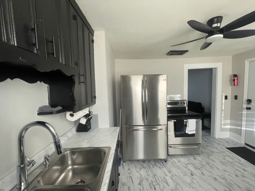 Kitchen and Dining Room — photo 3