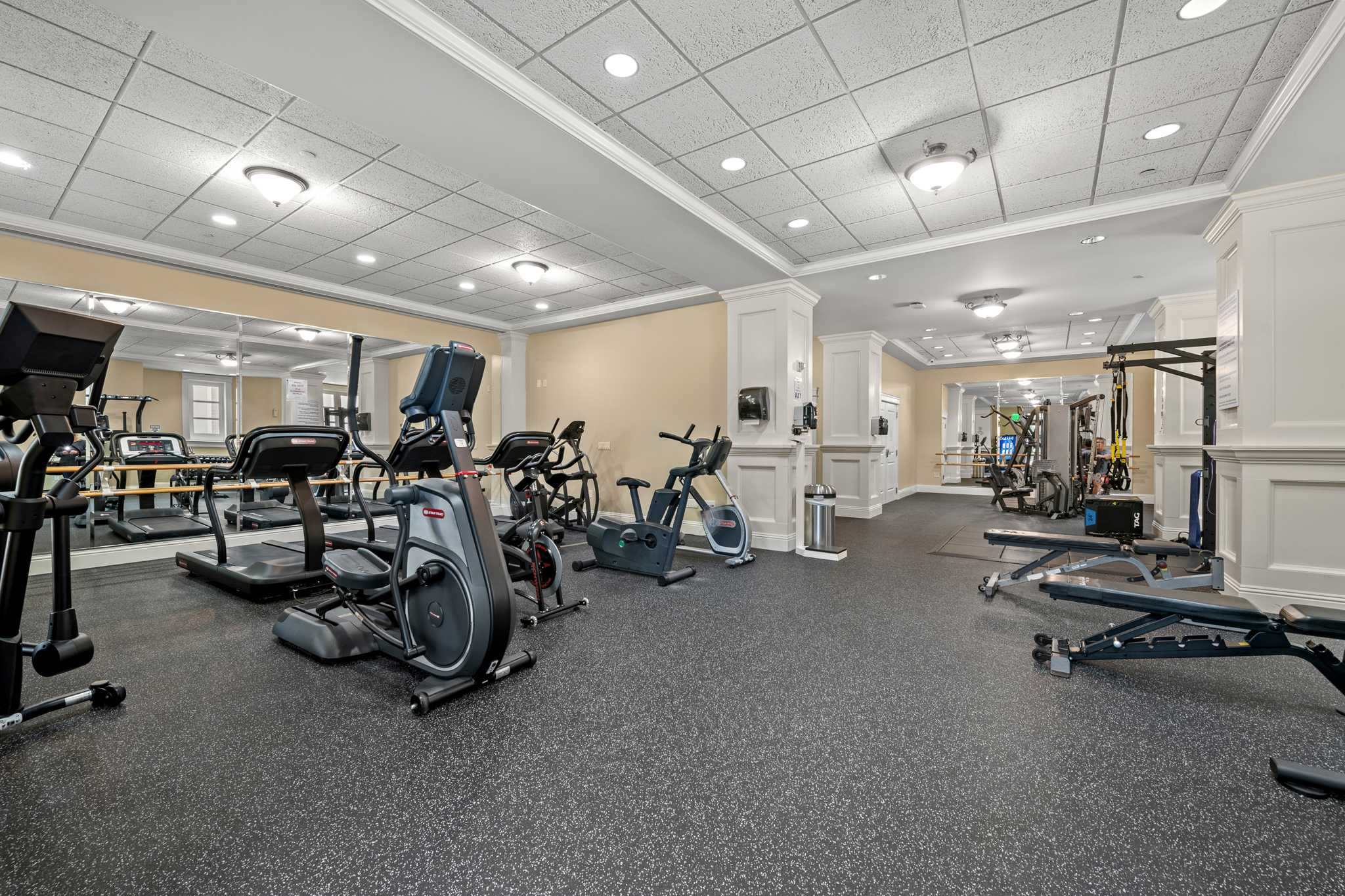 Baytowne Bliss at Lasata with Heated Pool & Golf Cart - Picture 34