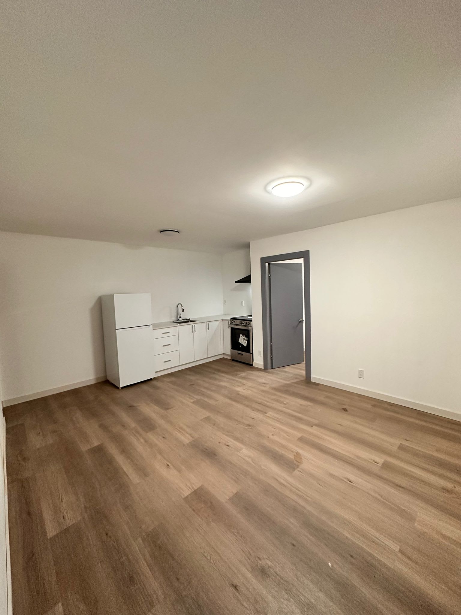 Renovated 1-bedroom Suite #04 in Haliburton