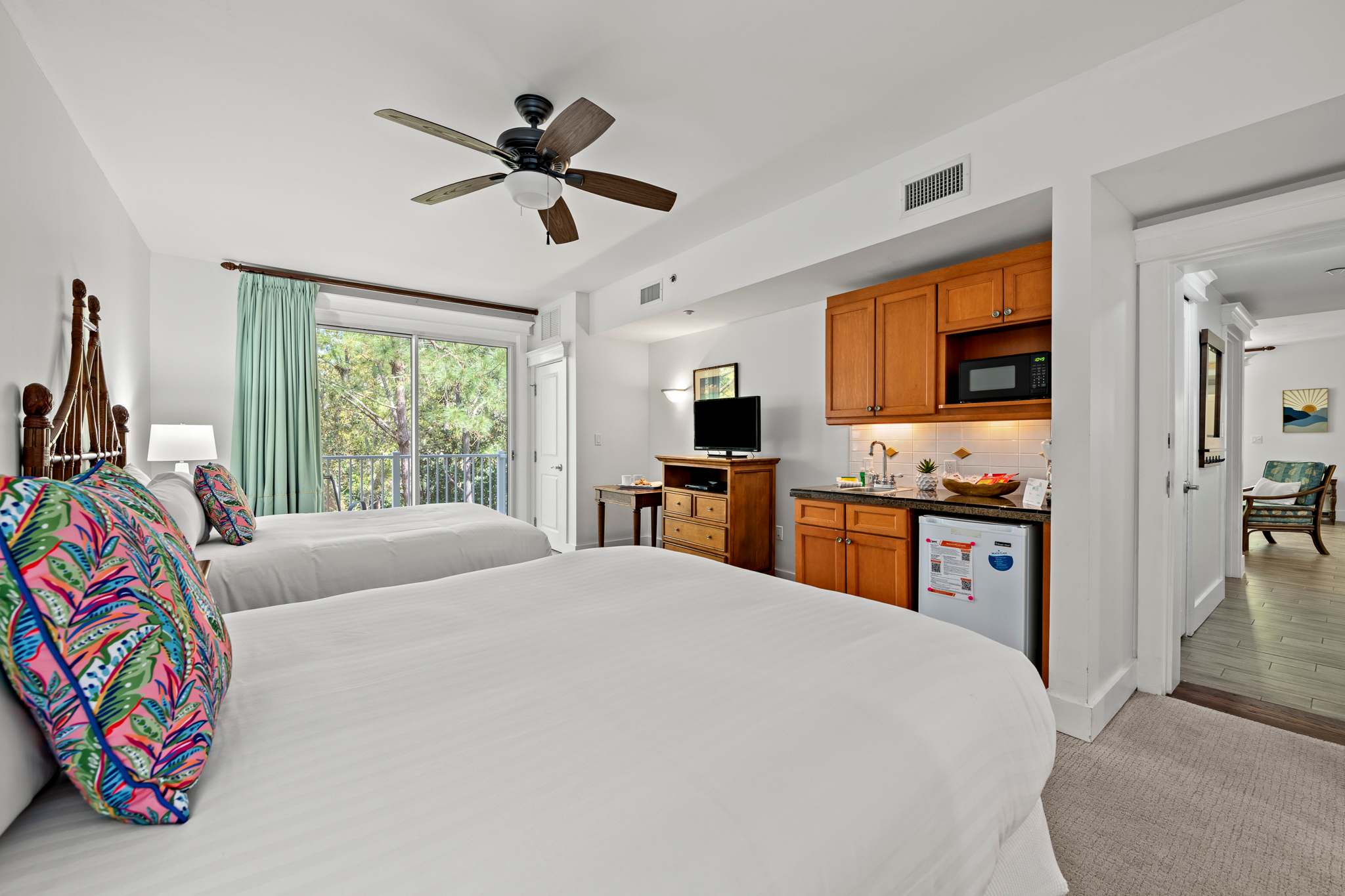 Baytowne Bliss at Lasata with Heated Pool & Golf Cart - Picture 22