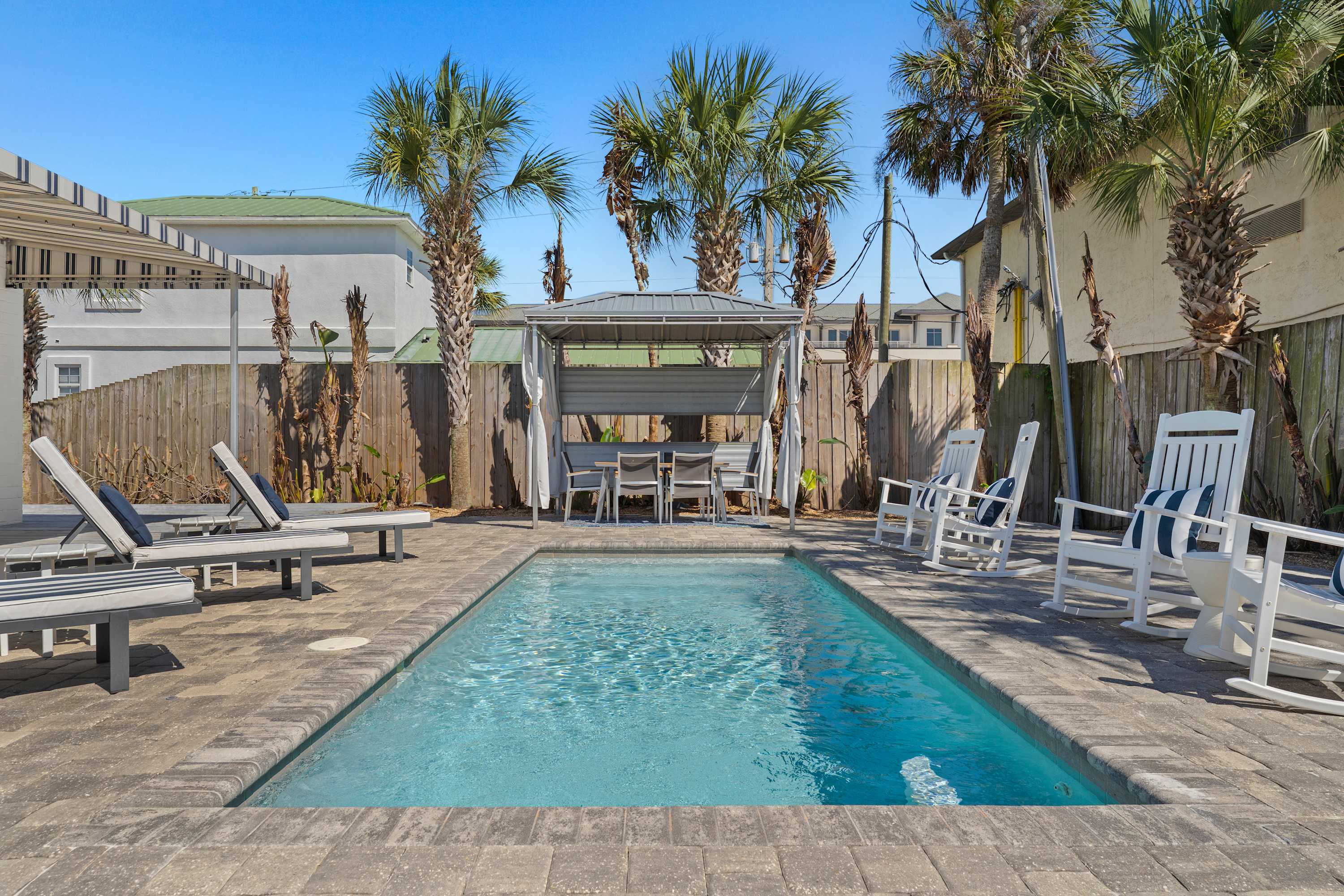  Beach Cabana, Sparkling Pool, Steps to Beach Pier