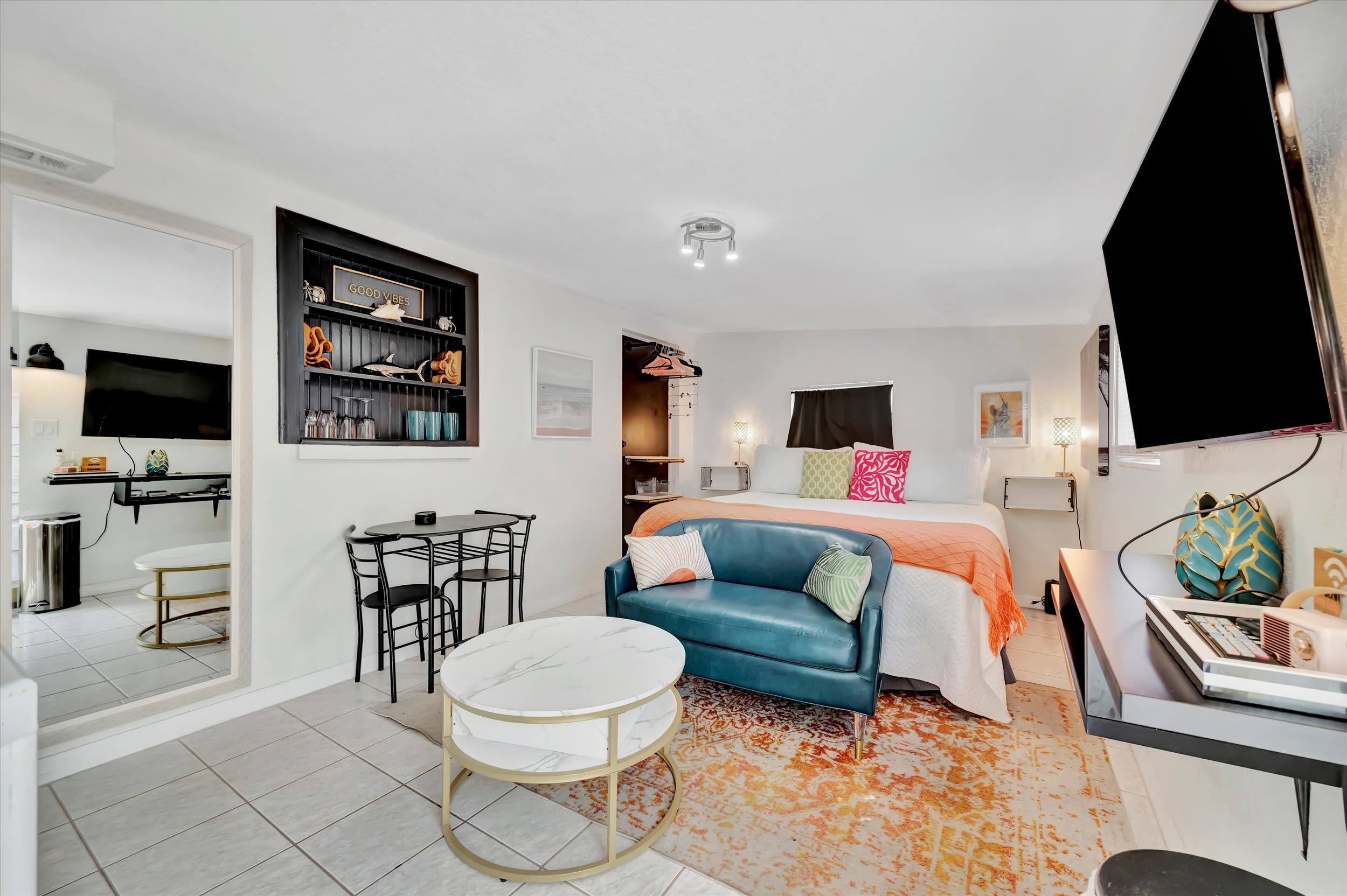 Gulfport Studio Near John's Pass & the Beach — Gulfport, FL — vacation rental