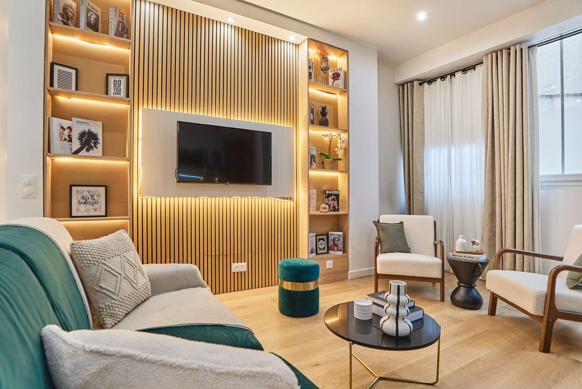 Superb apartment for 8 people - Sacré Coeur — Paris, Île-de-France — vacation rental