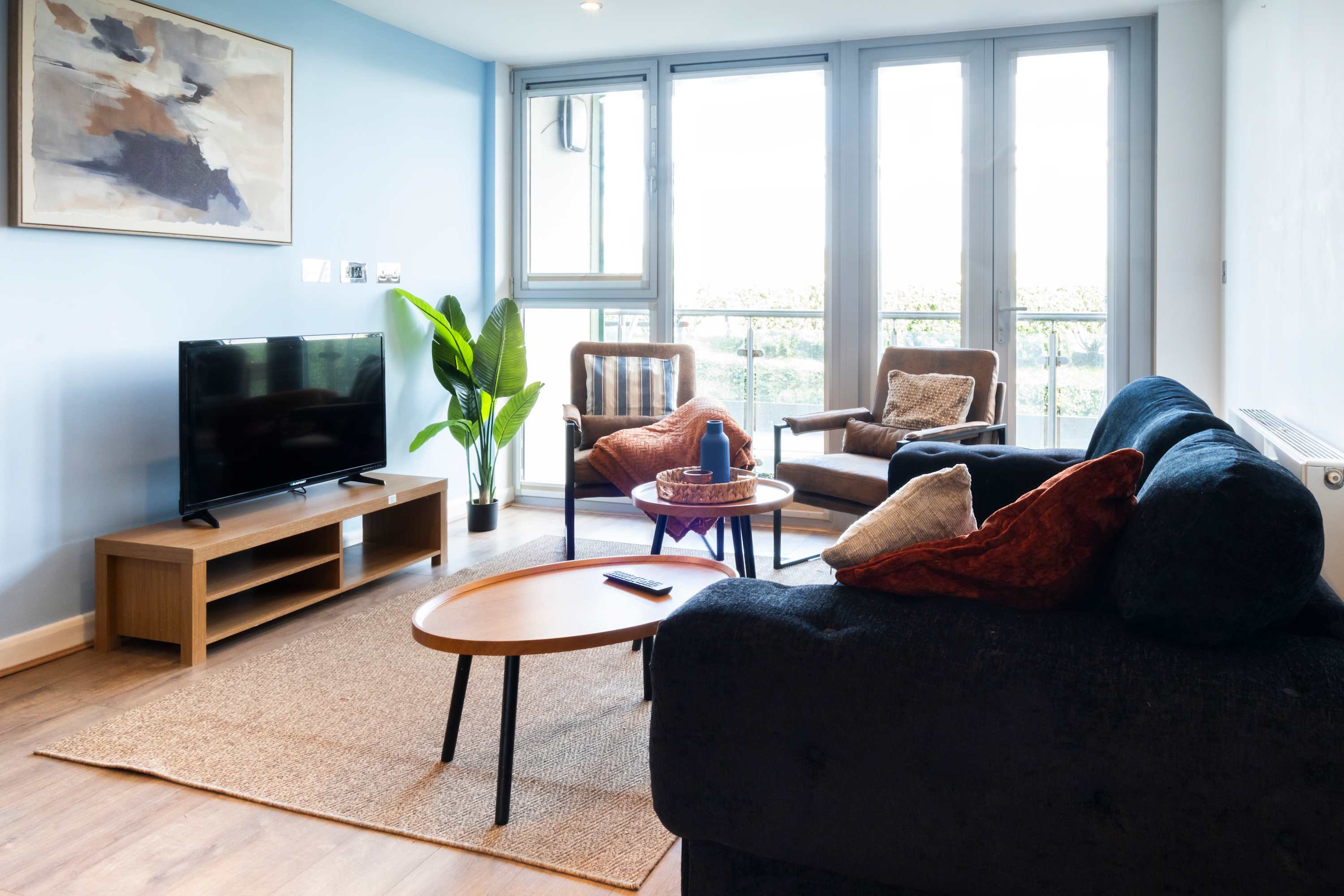 View Luxury Fistral Beach Apartment Newquay, Cornwall Parking in 28 Zinc Apartments, Headland Road 2-10 TR7 1FD Luxury Fistral Beach Apartment Newquay, Cornwall Parking in 28 Zinc Apartments, Headland Road 2-10 TR7 1FD - Property image 13 - VivreStays