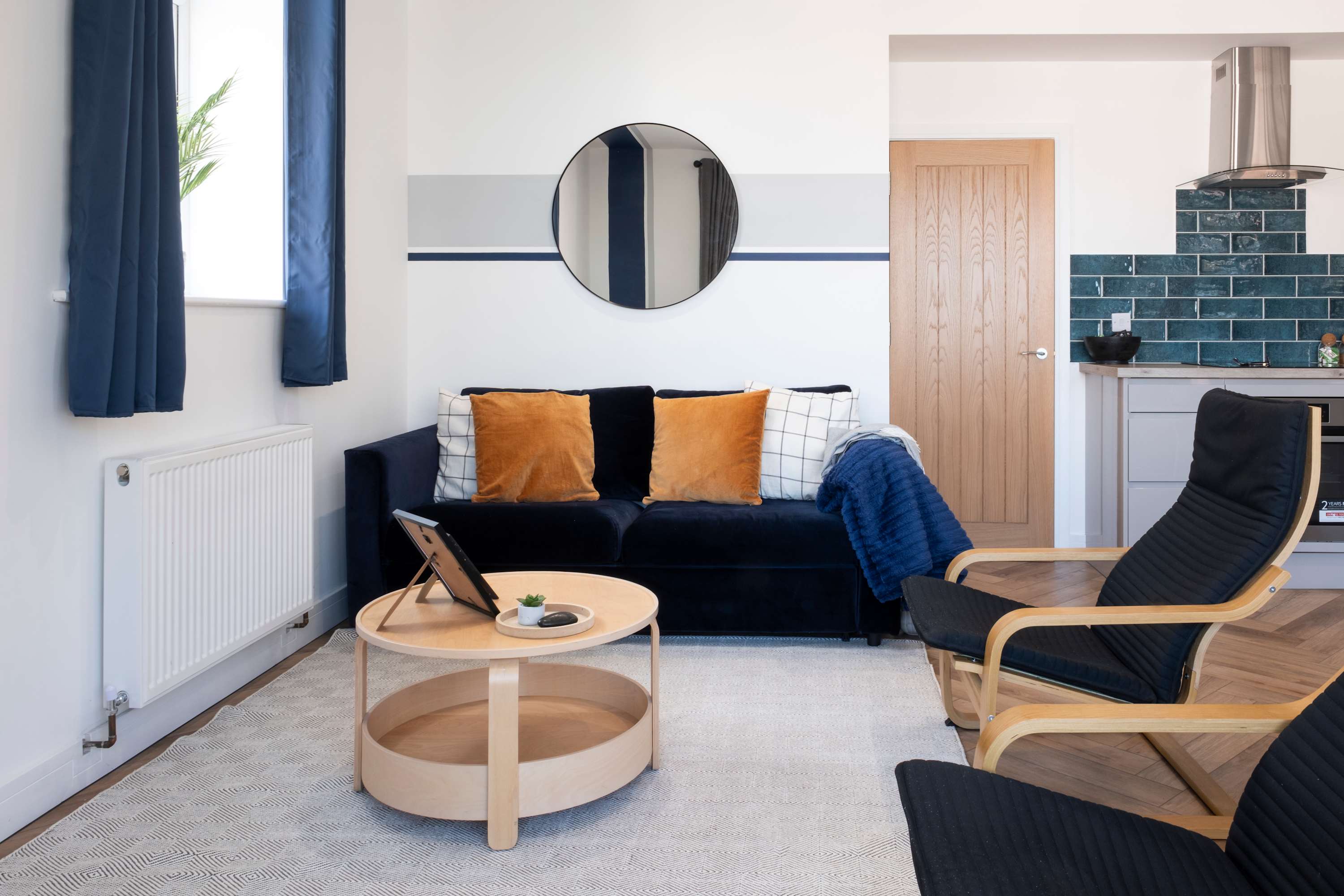 View Luxury Apartment Newquay Sea Views Pet Friendly in 8B Manor Road TR7 1JQ Luxury Apartment Newquay Sea Views Pet Friendly in 8B Manor Road TR7 1JQ - Property image 4 - VivreStays
