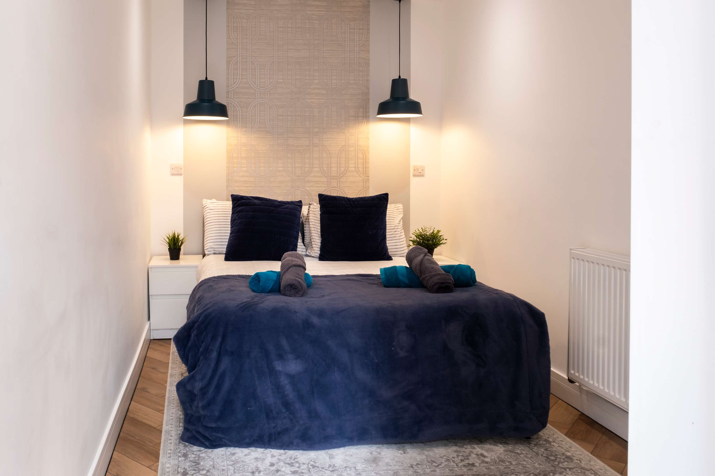 View Luxury Apartment Newquay Sea Views Pet Friendly in 8B Manor Road TR7 1JQ Luxury Apartment Newquay Sea Views Pet Friendly in 8B Manor Road TR7 1JQ - Property image 7 - VivreStays