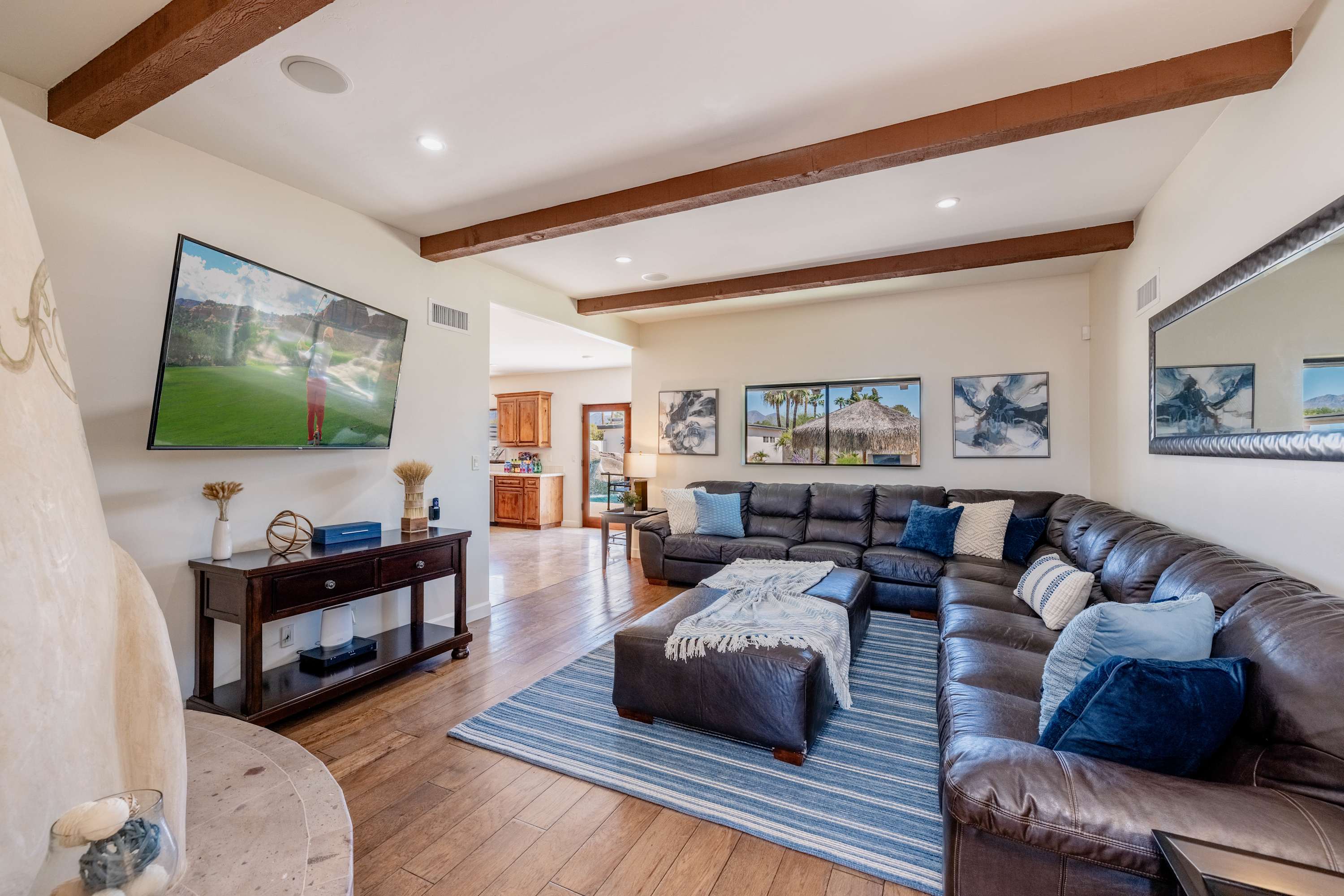 おうちスパ HÓZHÓ Residence on Larkspur | Luxury Estate Rental | HÓZHÓ Scottsdale