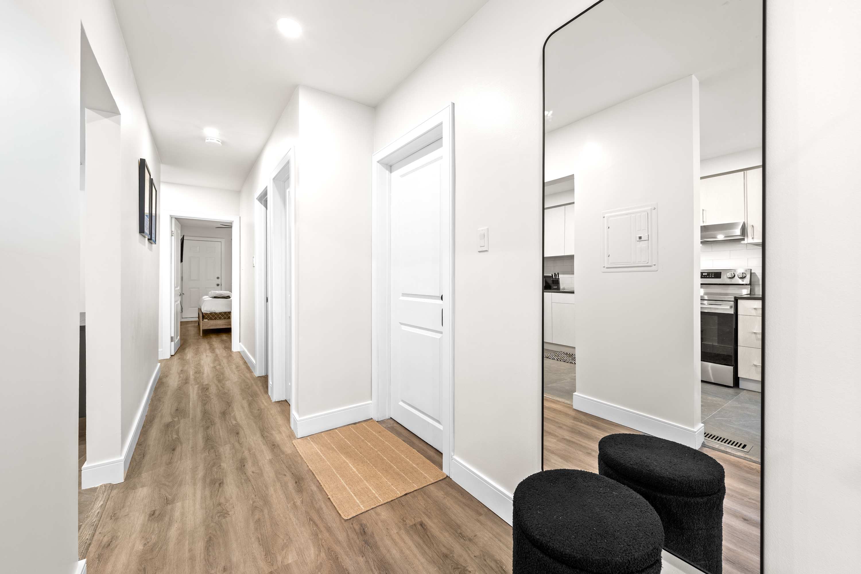 Hallway that guides you smoothly to rest and relax