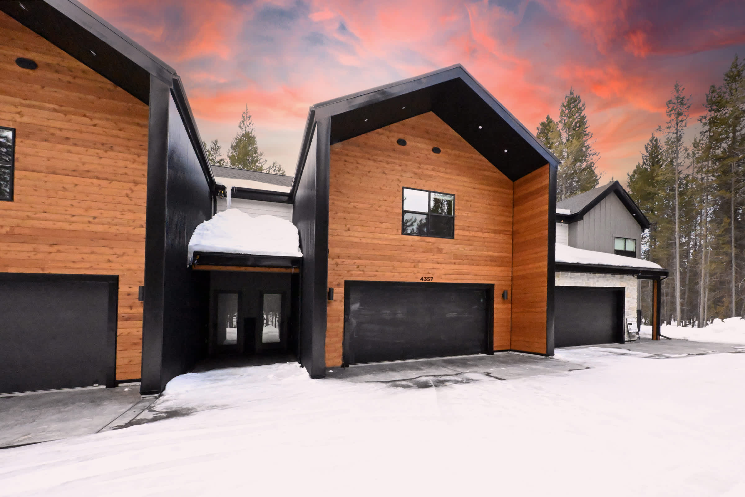 Yeti’s Hideout | Hot Tub | 25 Min to Yellowstone — Island Park, ID — vacation rental