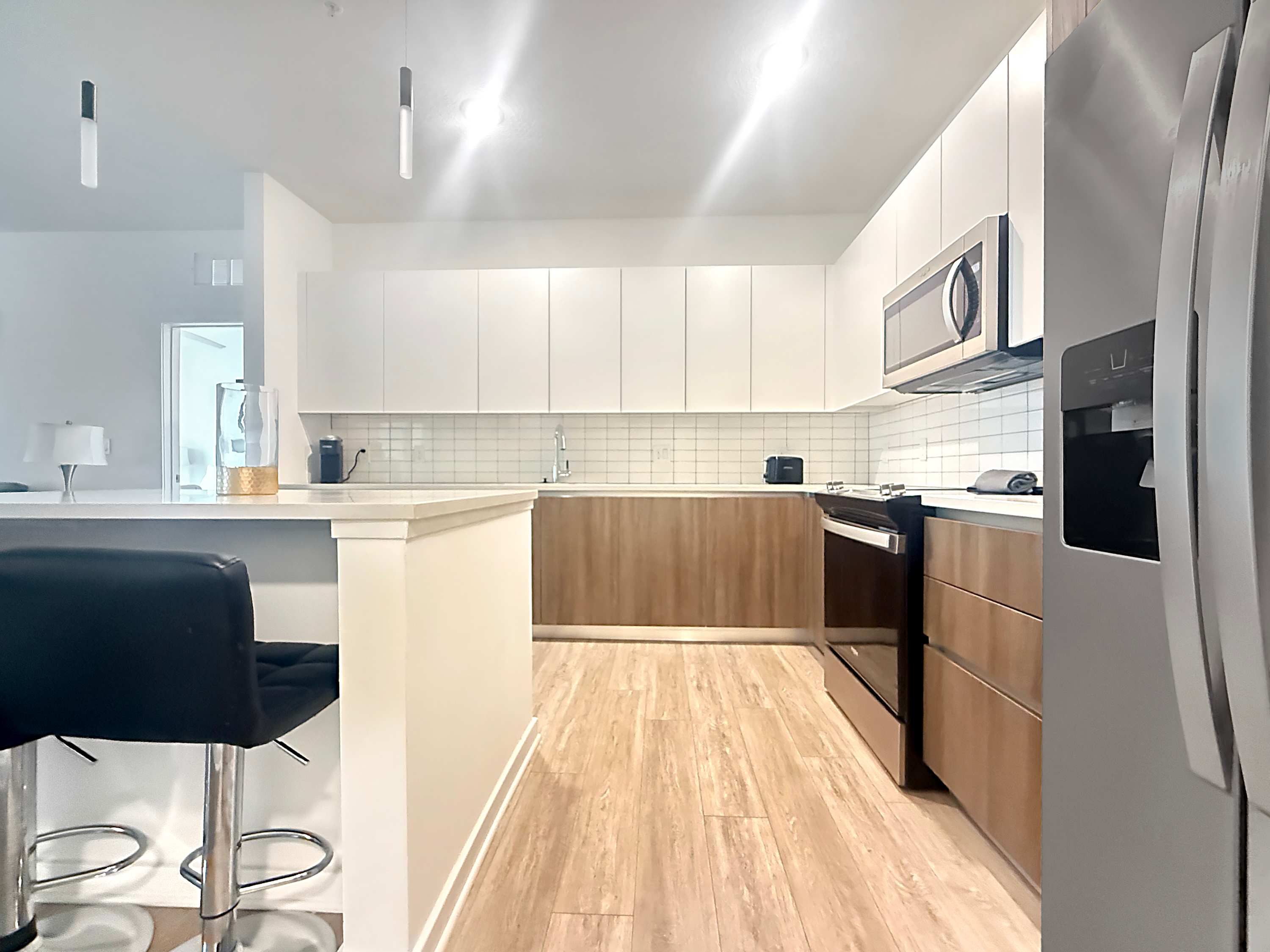 Luxurious 2 BR in Lakewood Ranch, Water Views