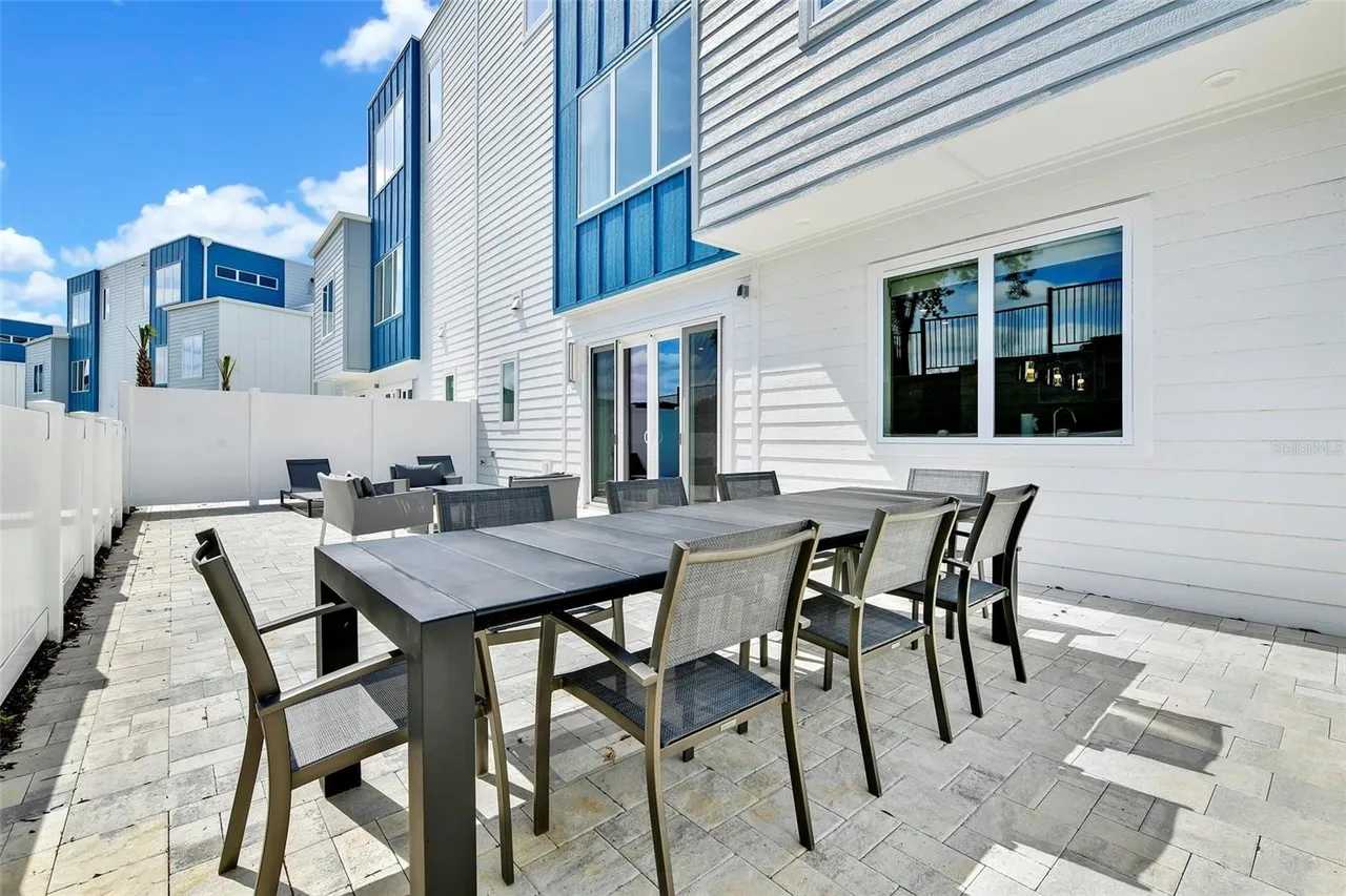 Luxury condo near Disney with pool!