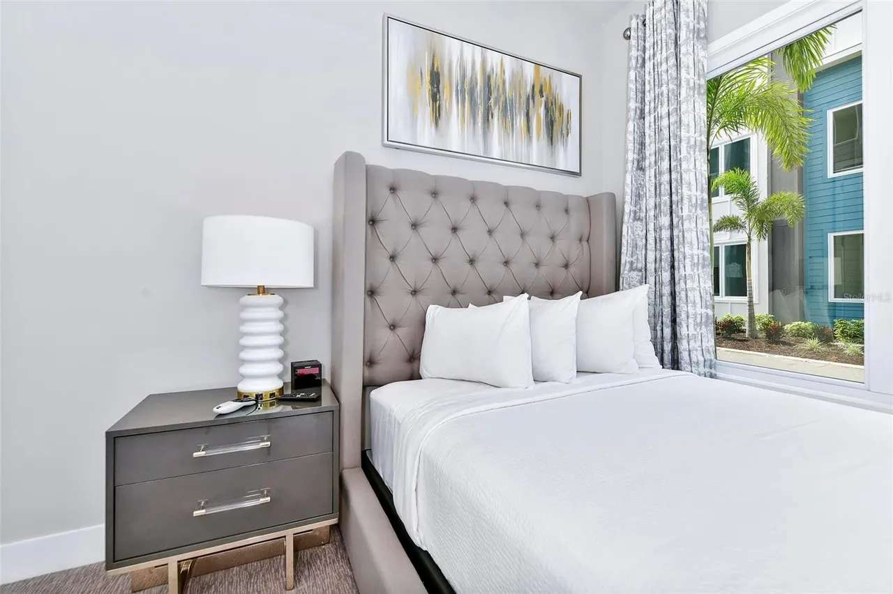 Luxury condo near Disney with pool!