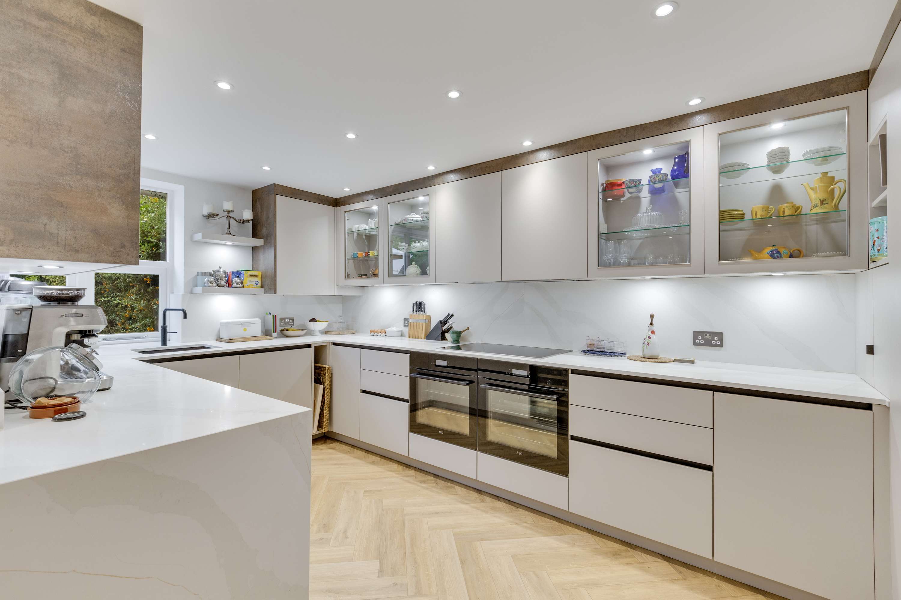 View The Hampstead Heights in West Heath Road 73 NW3 7TH The Hampstead Heights in West Heath Road 73 NW3 7TH - Property image 16 - VivreStays