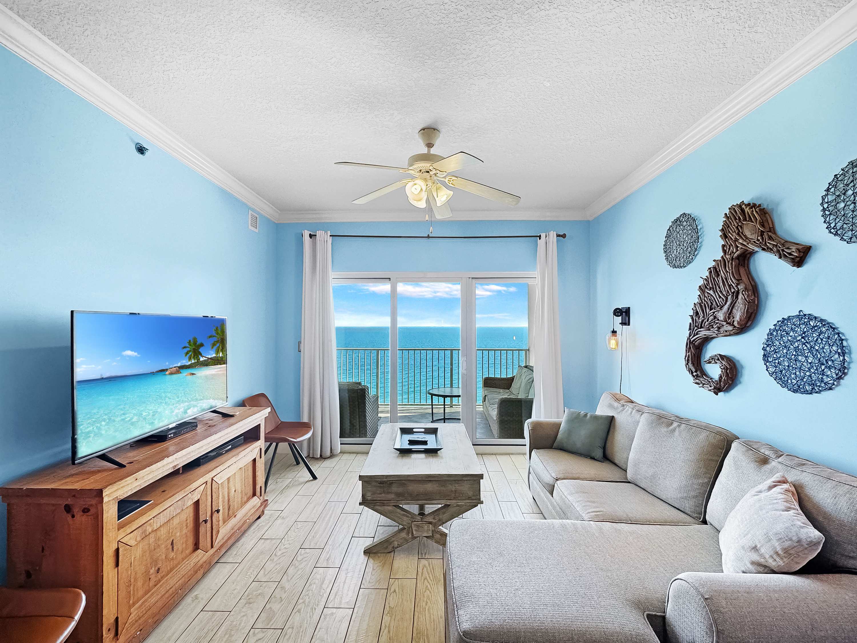 Beachfront Condo | Free Activities | Splash Pad