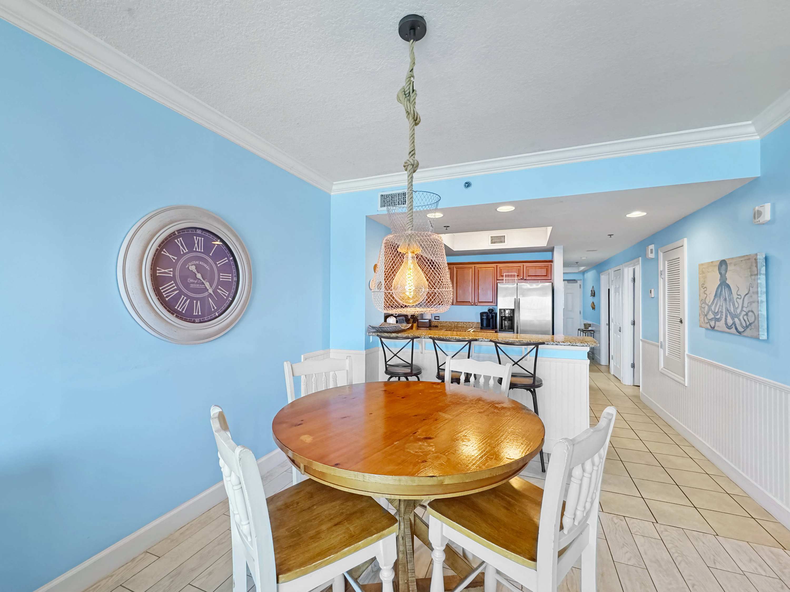 Beachfront Condo | Free Activities | Splash Pad 7