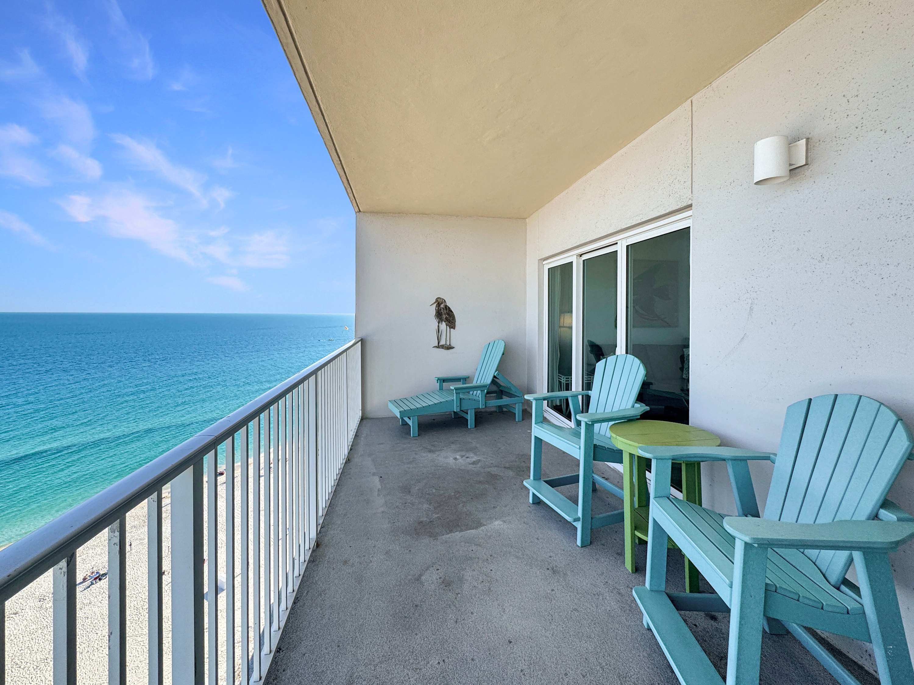 Front-row seats to the Gulf at your fingertips