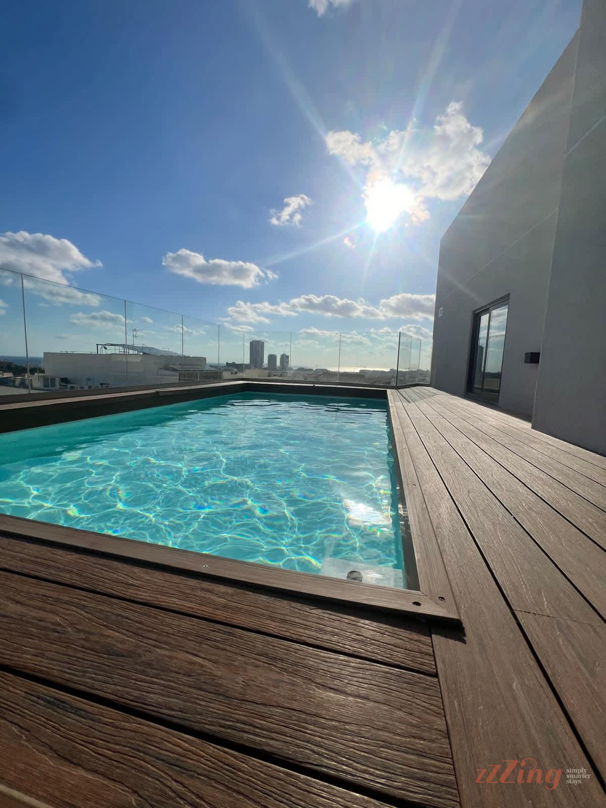Stunning Penthouse near St. Julian's w/ Pool — Is-Swieqi, Is-Swieqi — vacation rental
