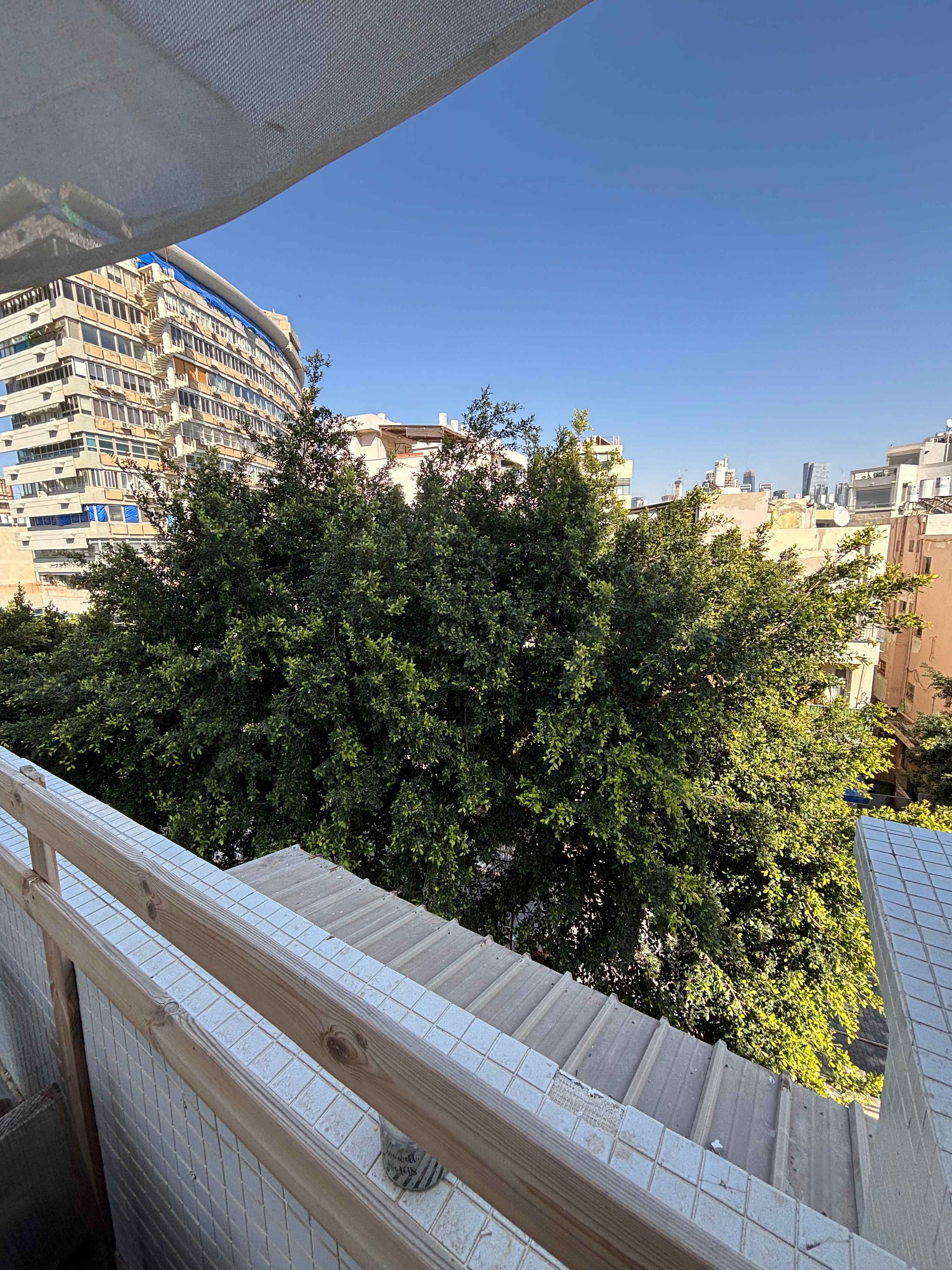 Localz house - Studio XL - {Balcony} — Tel Aviv-Yafo, Tel Aviv District — vacation rental