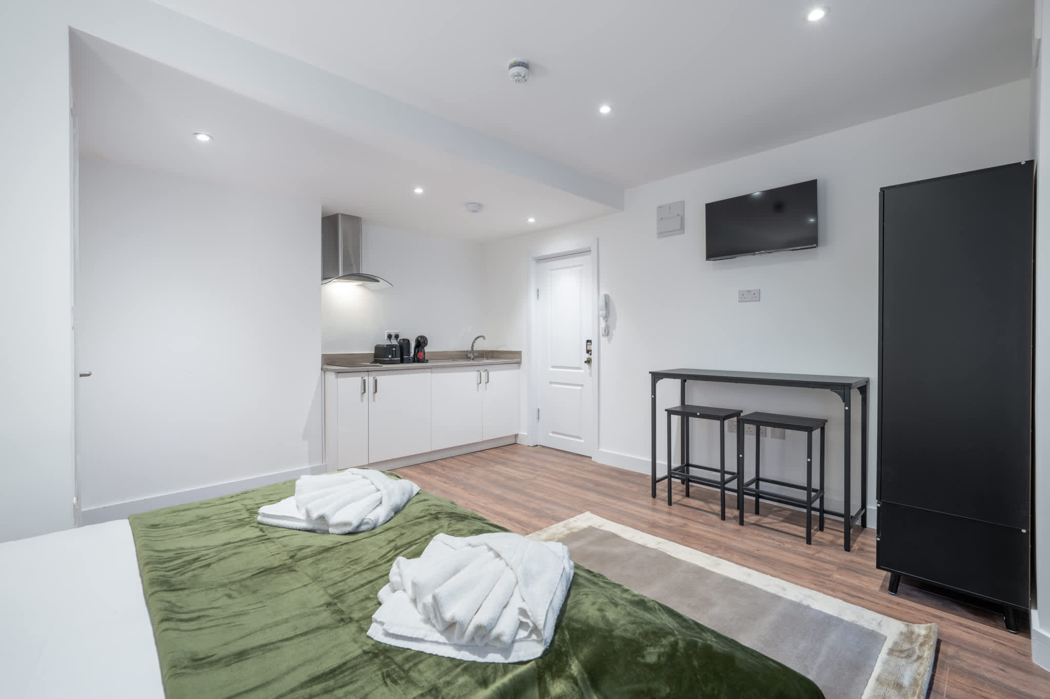 Standard Studio in Knightsbridge in Beaufort Gardens SW3 1QH - Property image 9 - VivreStays