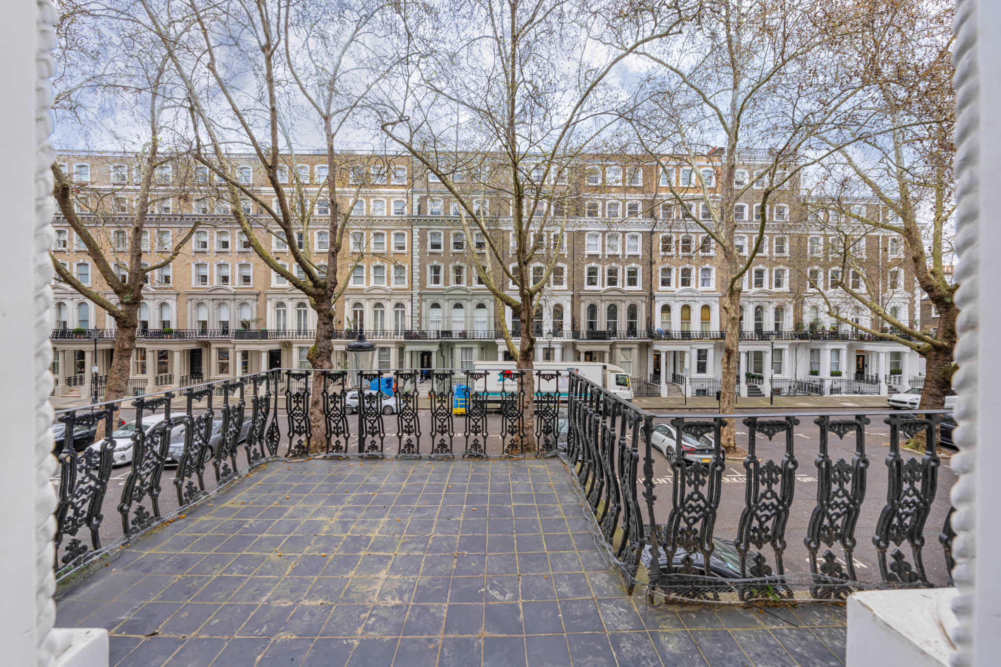 View Superior Studio Mezzanine with Balcony in Knightsbridge in Beaufort Gardens SW3 1QH Superior Studio Mezzanine with Balcony in Knightsbridge in Beaufort Gardens SW3 1QH - Property image 13 - VivreStays