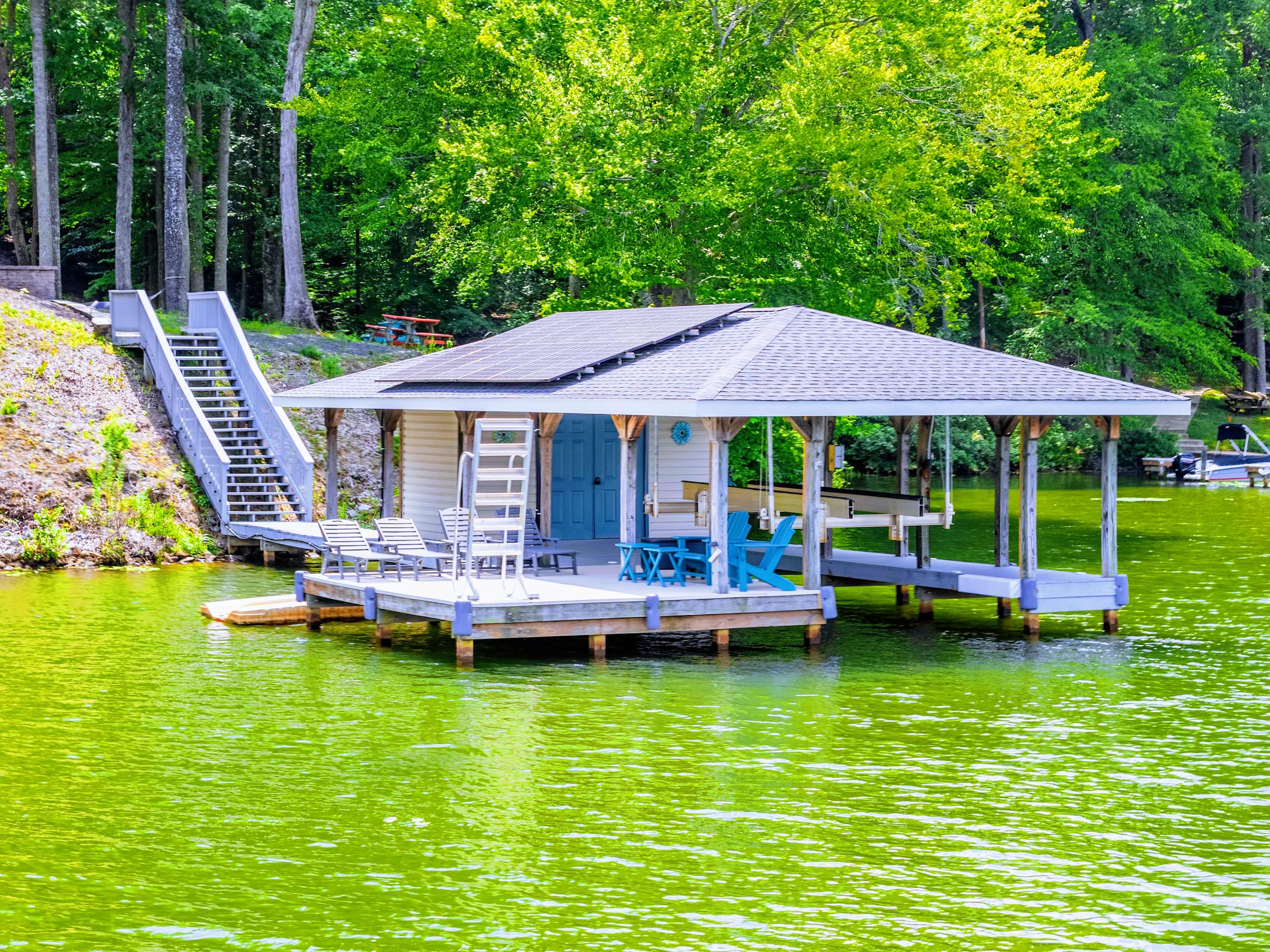 Hello Sunshine | 6BR Lakefront Lake Anna | Dock, Fire Pit & Game Room — Mineral, VA — vacation rental