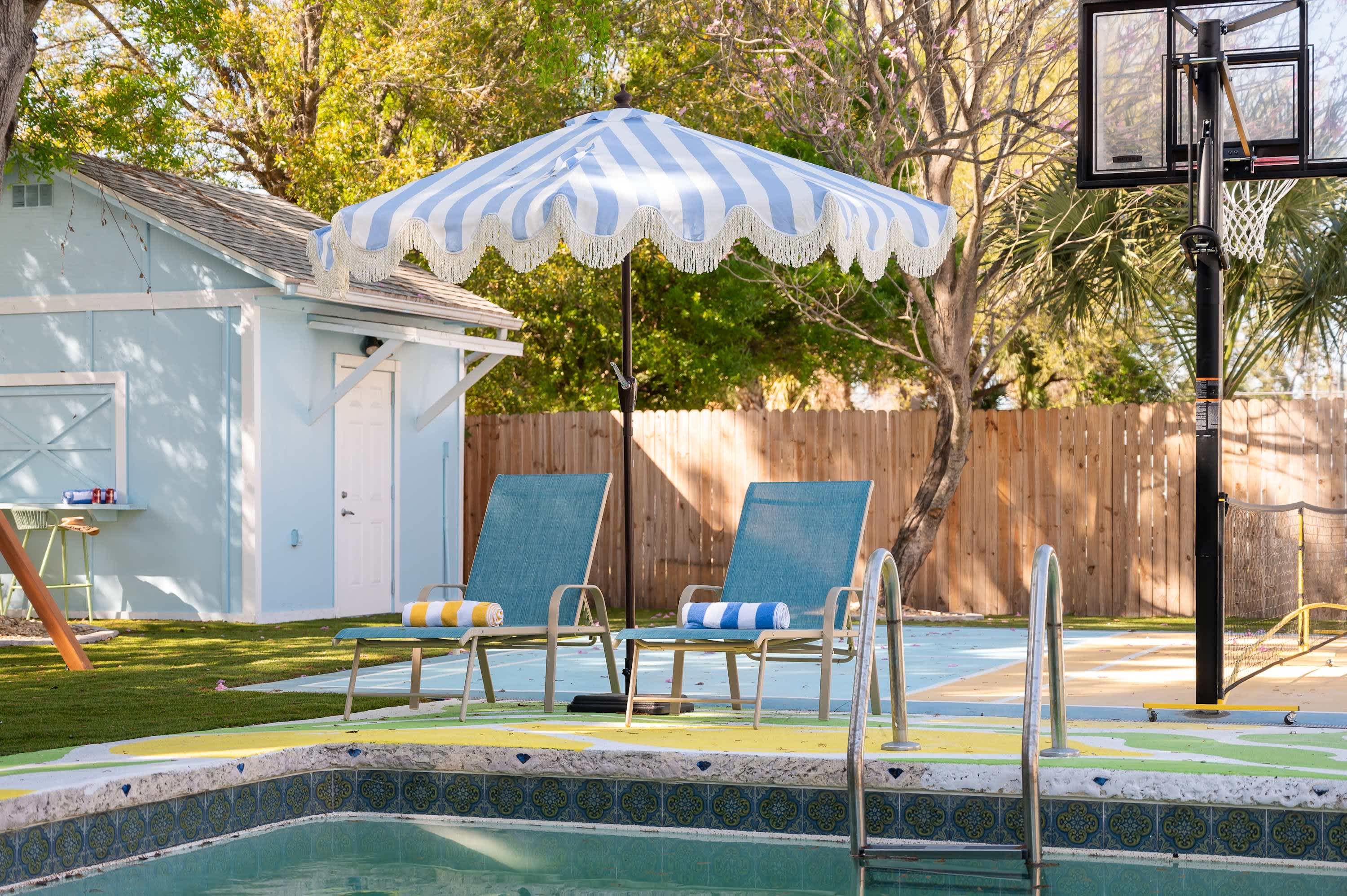 Largo Villa Oasis: Private Pool, Family Fun
