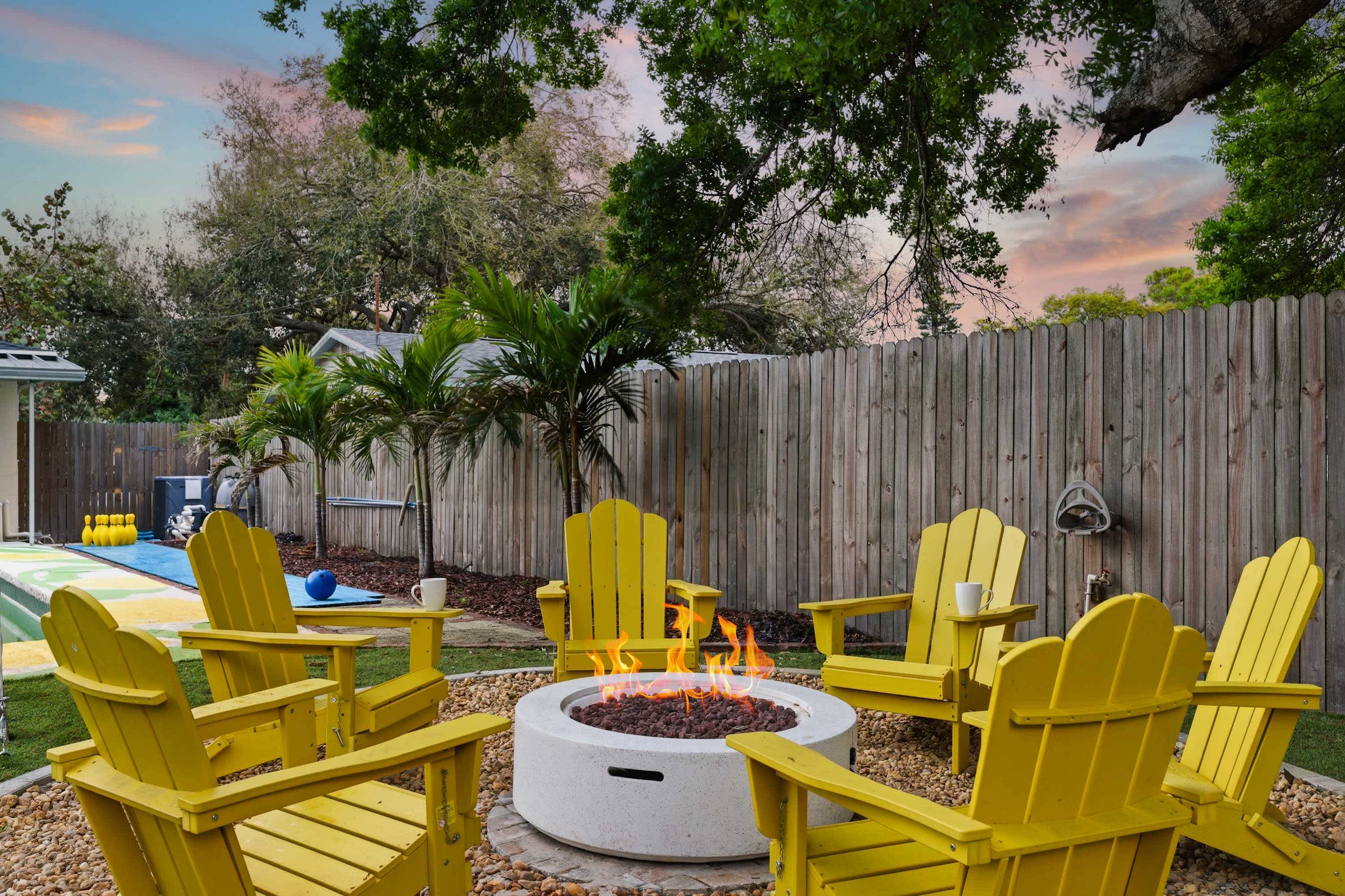 Largo Villa Oasis: Private Pool, Family Fun