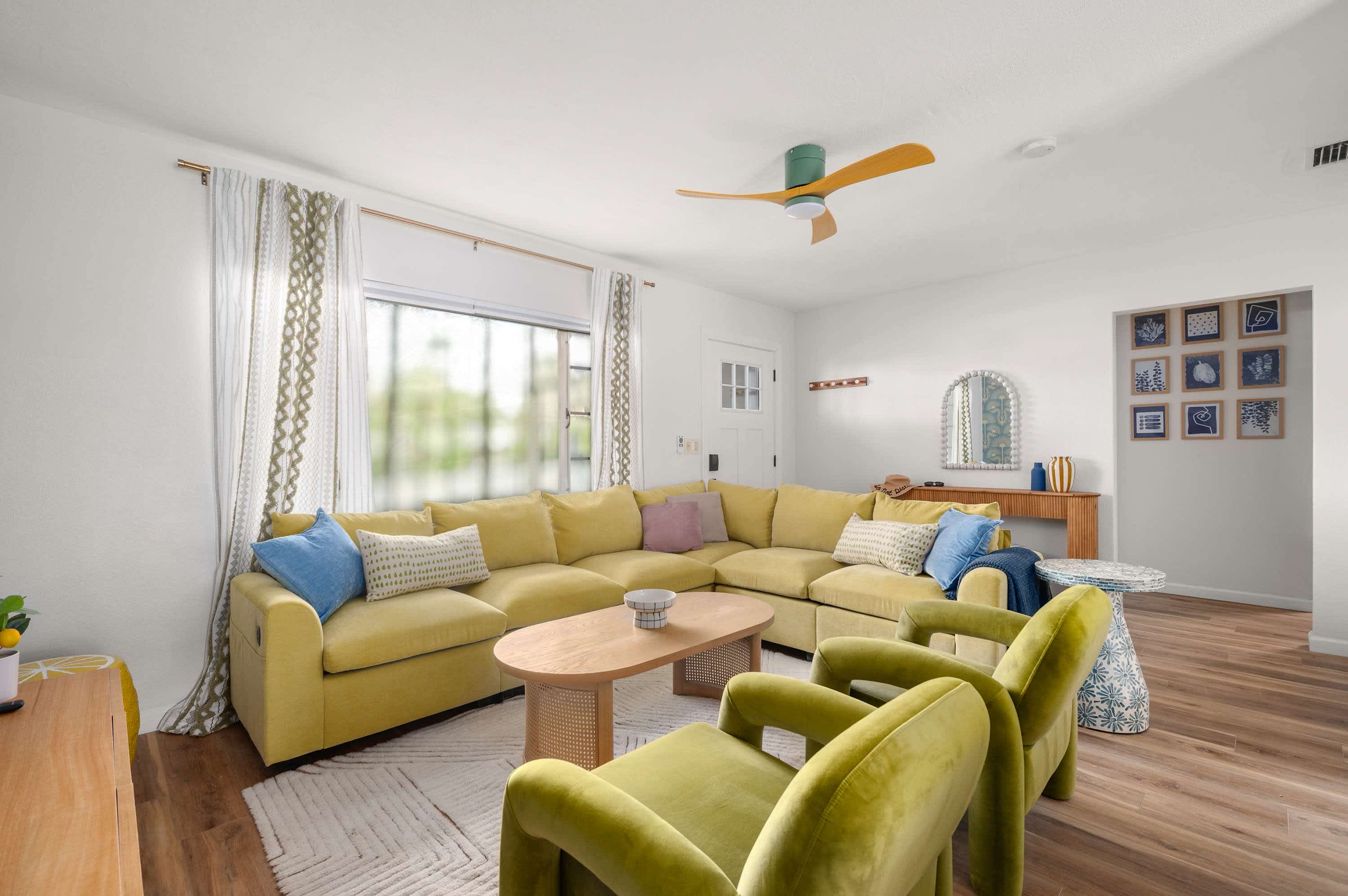 Largo Villa Oasis: Private Pool, Family Fun