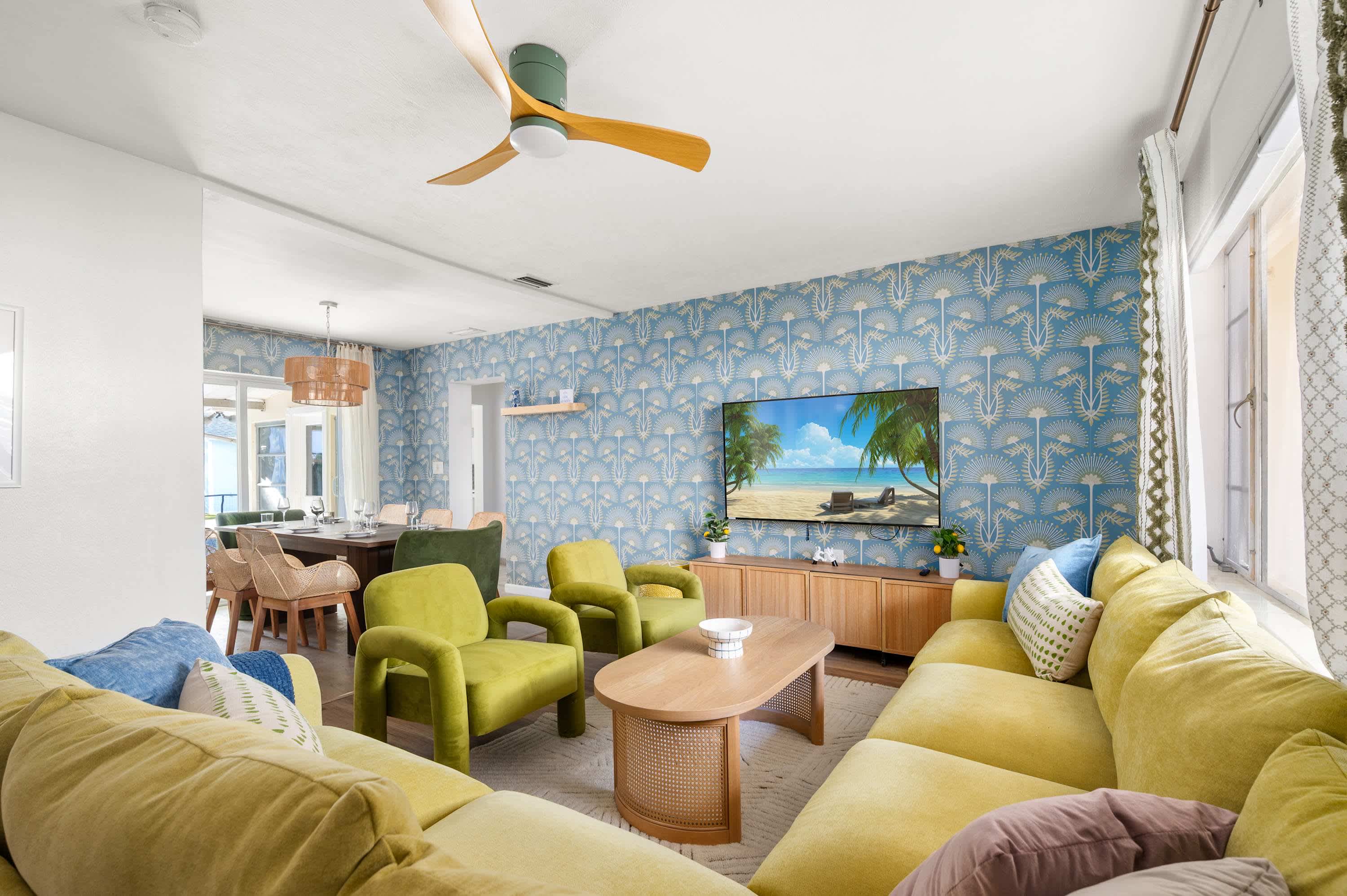 Largo Villa Oasis: Private Pool, Family Fun