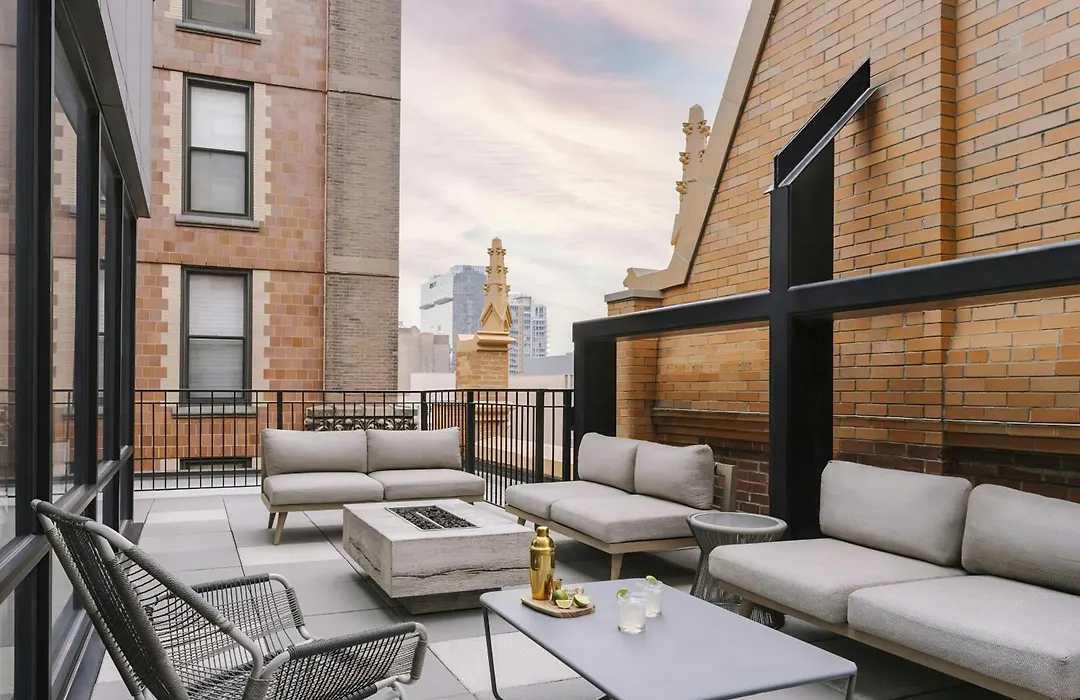 Plymouth Collection: Top Floor with Gym & Rooftop!
