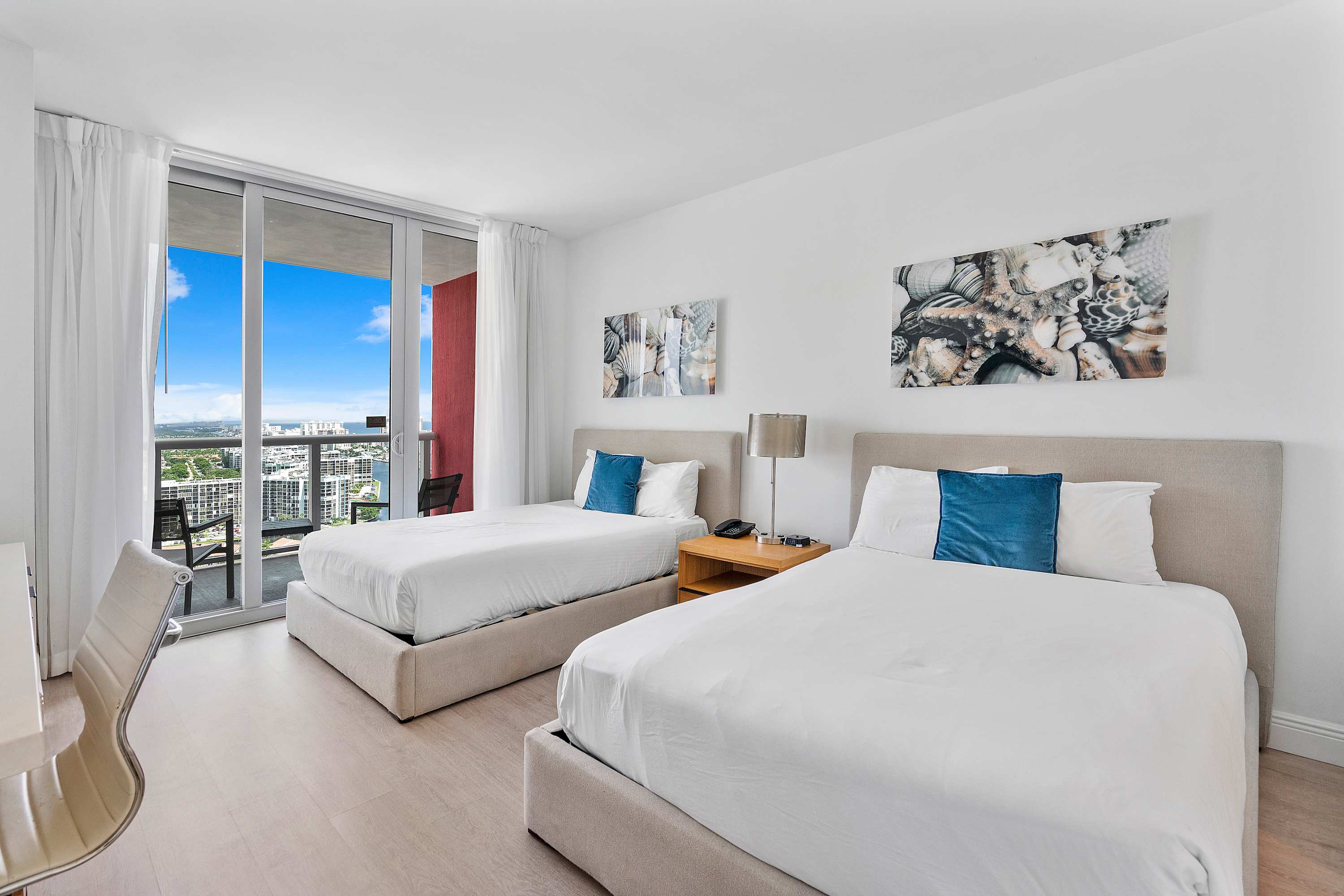 Bright Retreat | Resort Perks | Hallandale