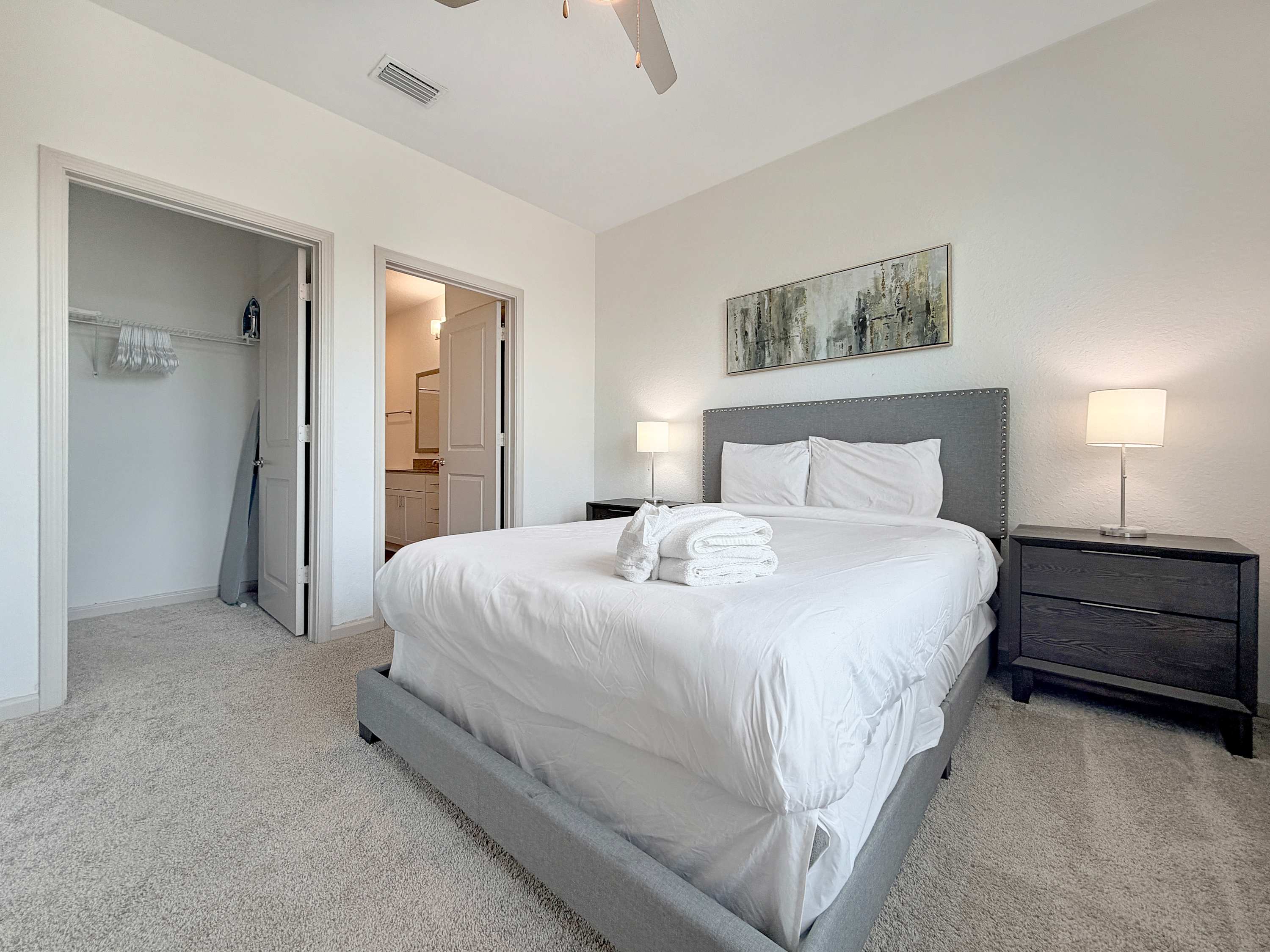 Luxury 1 BR in Clearwater, Upscale, Modern Amenities