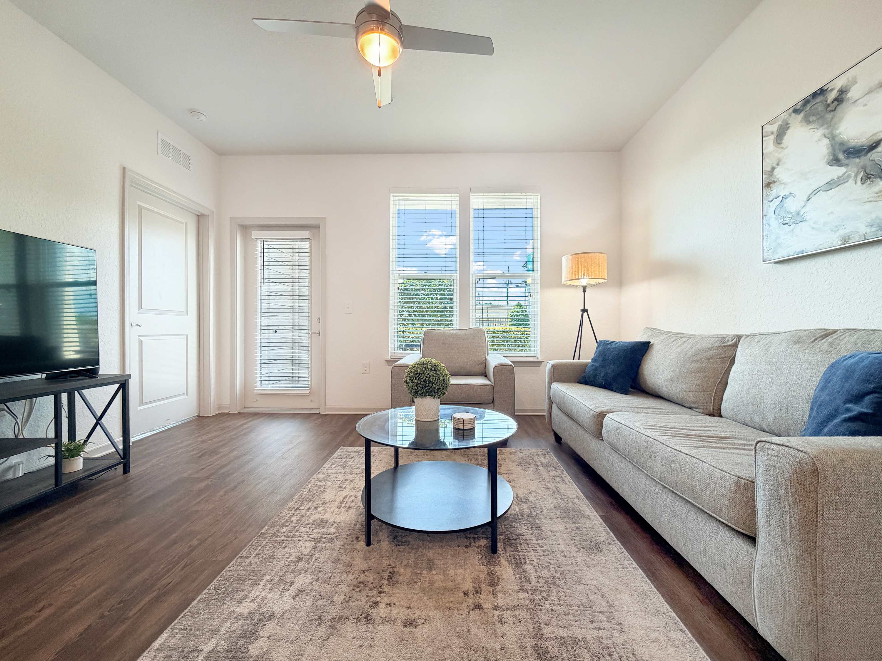 Luxury 1 BR in Clearwater, Upscale, Modern Amenities