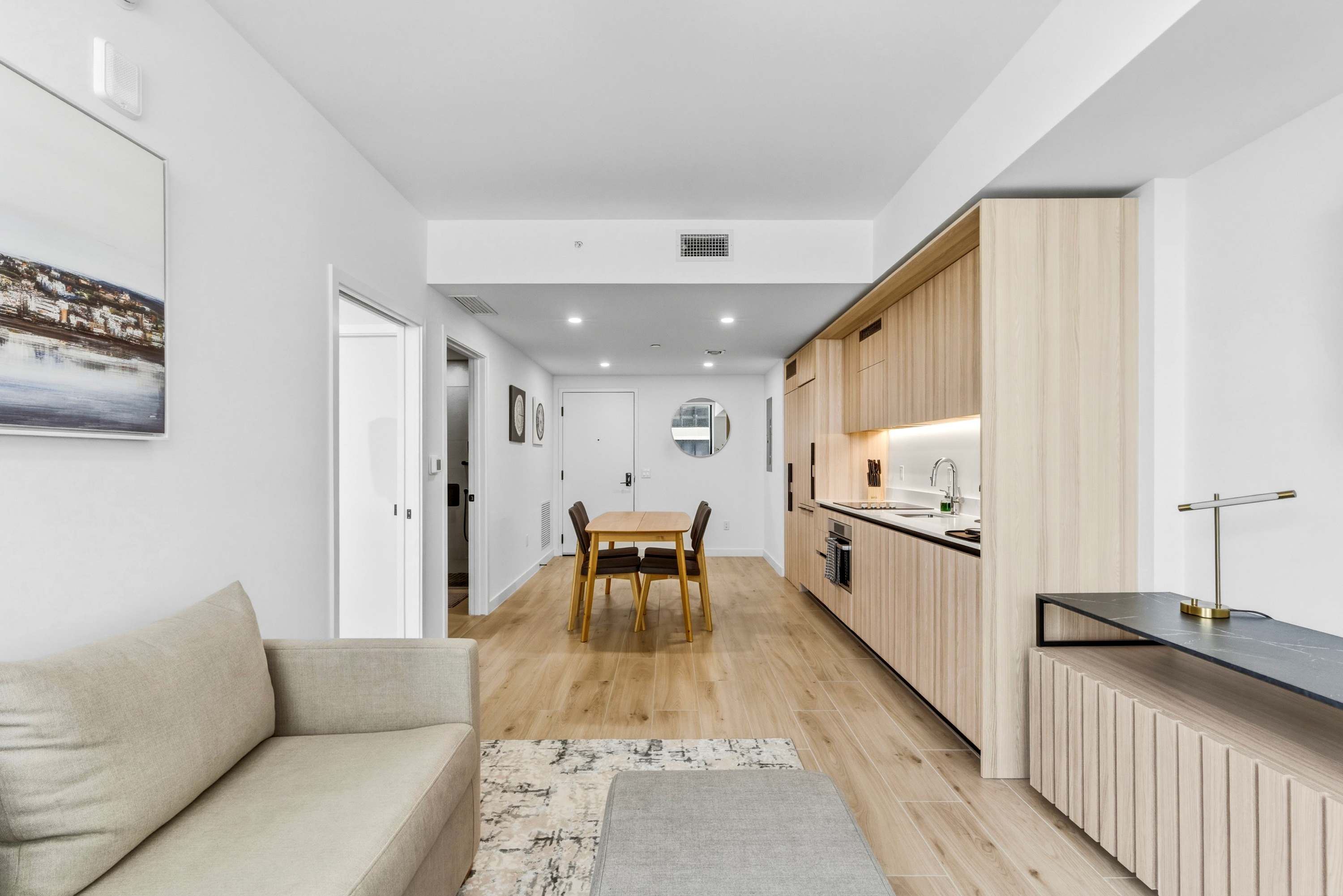 Downtown Miami Condo | Pool, Gym & Modern Comfort