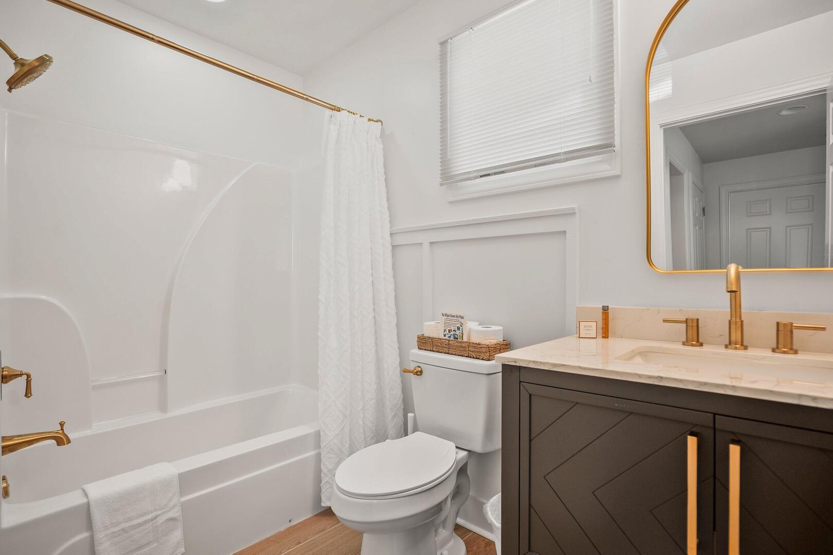 Bonus Room En Suite Bathroom