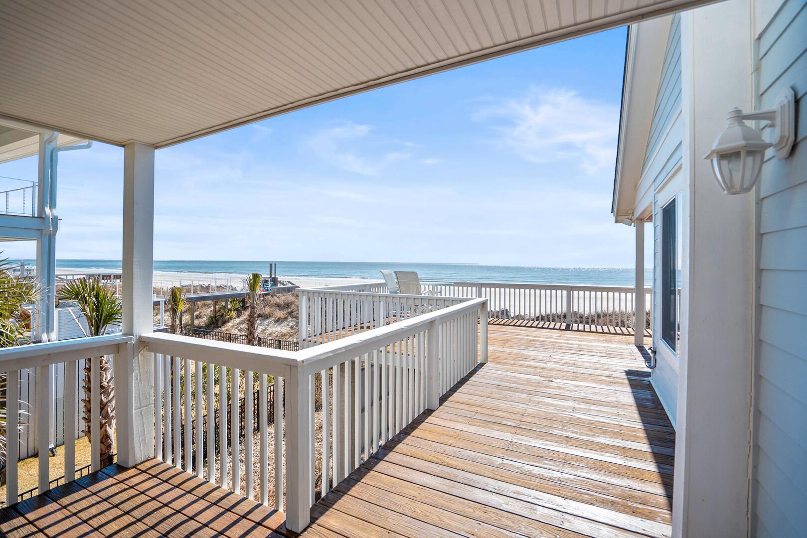 Wraparound Deck with Boardwalk