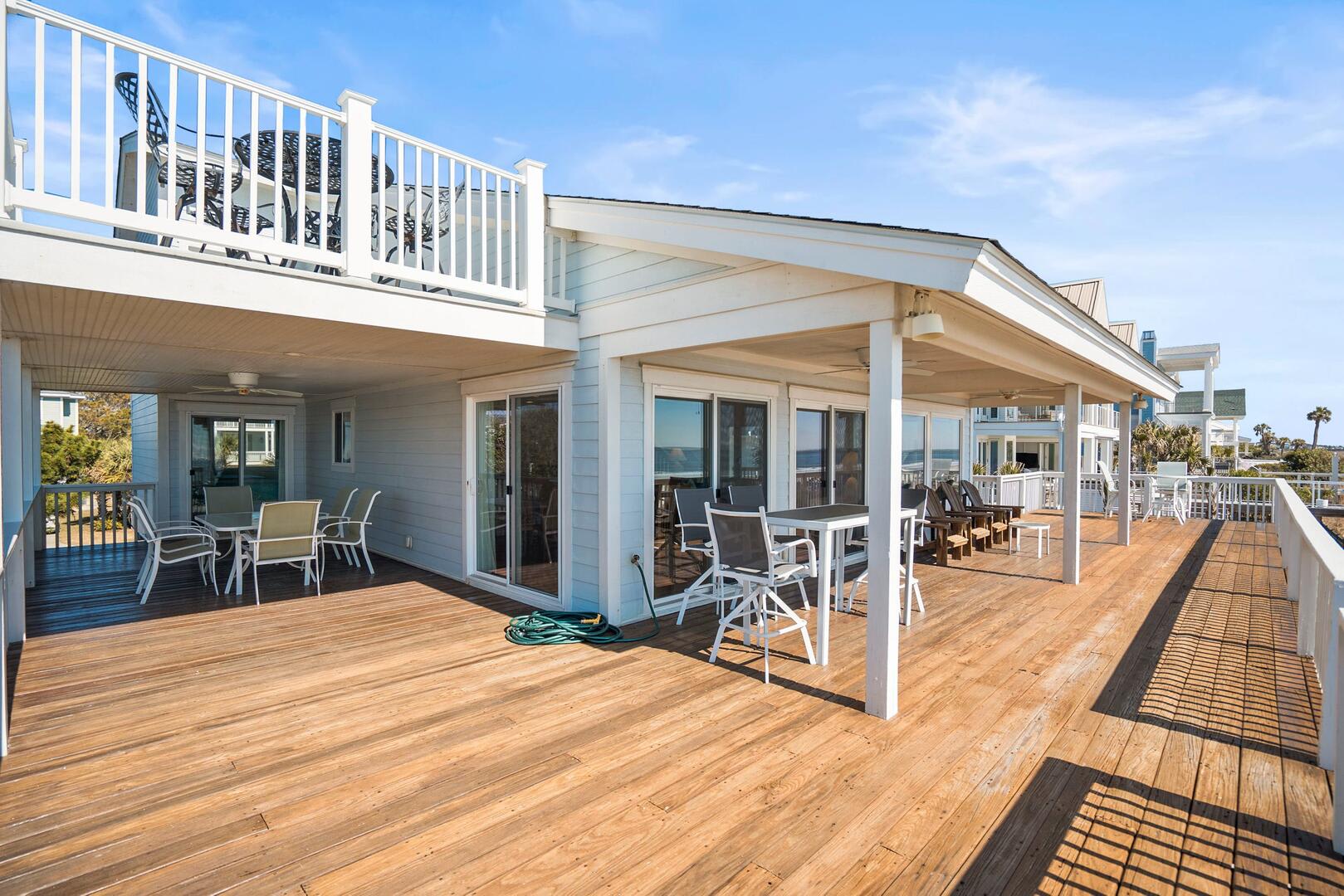 Wraparound Deck with Boardwalk