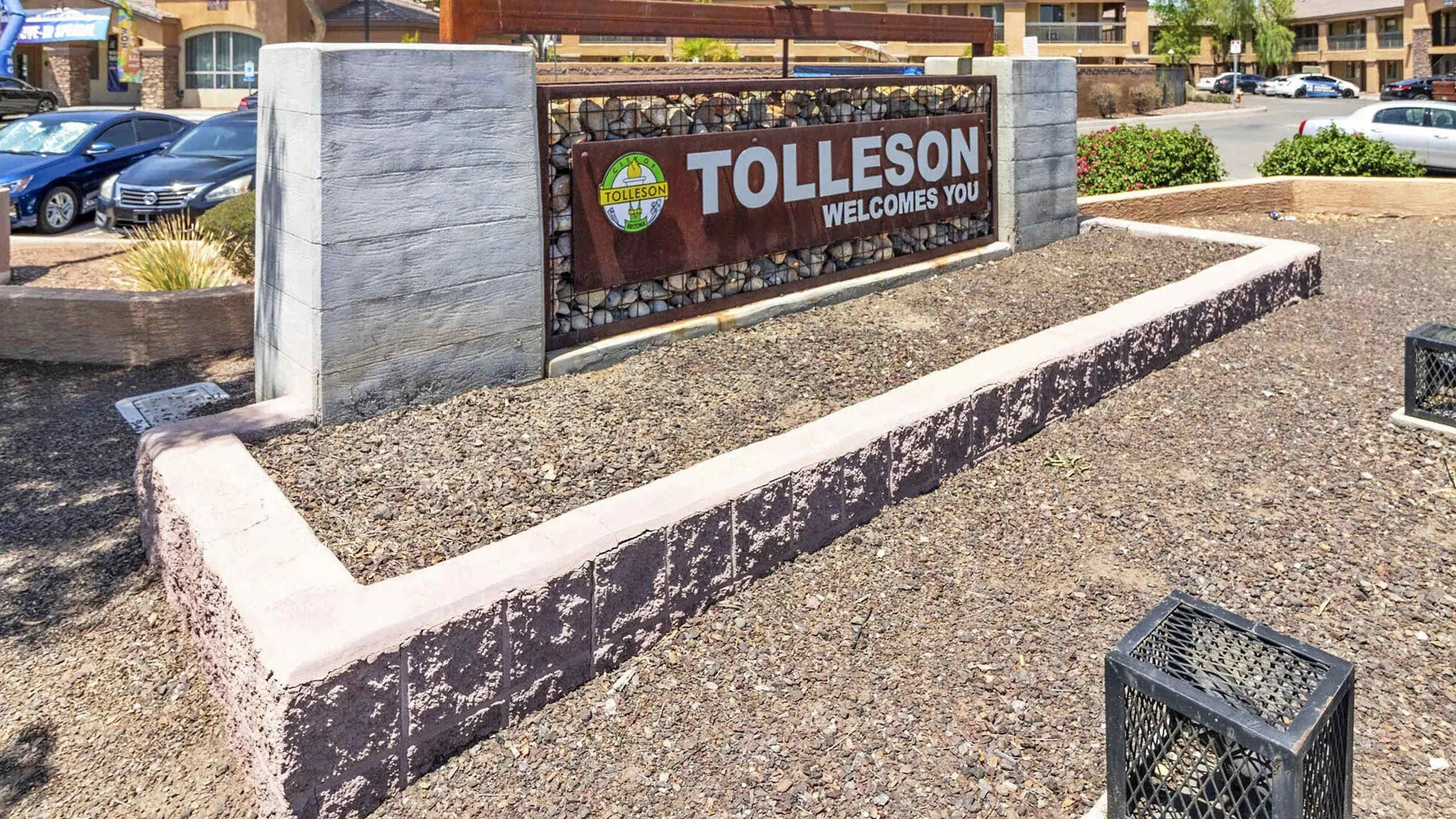 Welcome to Tolleson! Discover a vibrant community with easy access to local attractions and amenities.