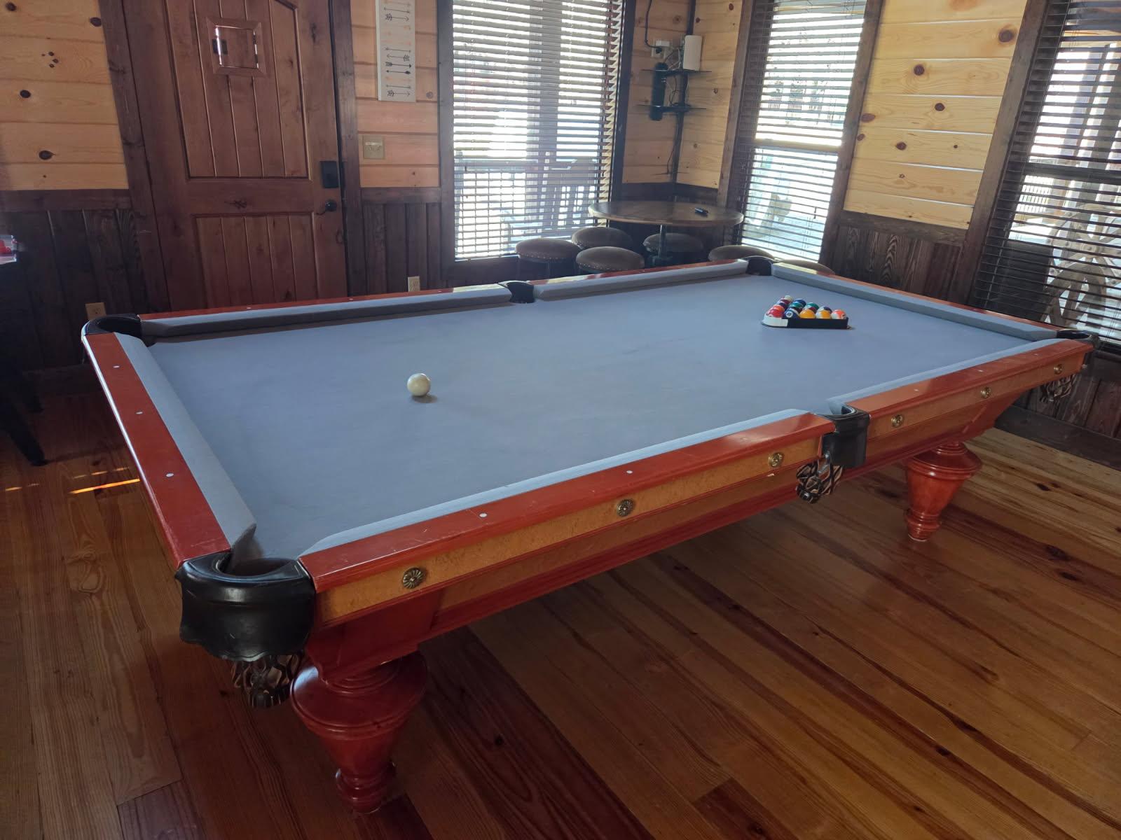 The Great Escape! 4BR w Game Room - Hot Tub - Sleeps 12